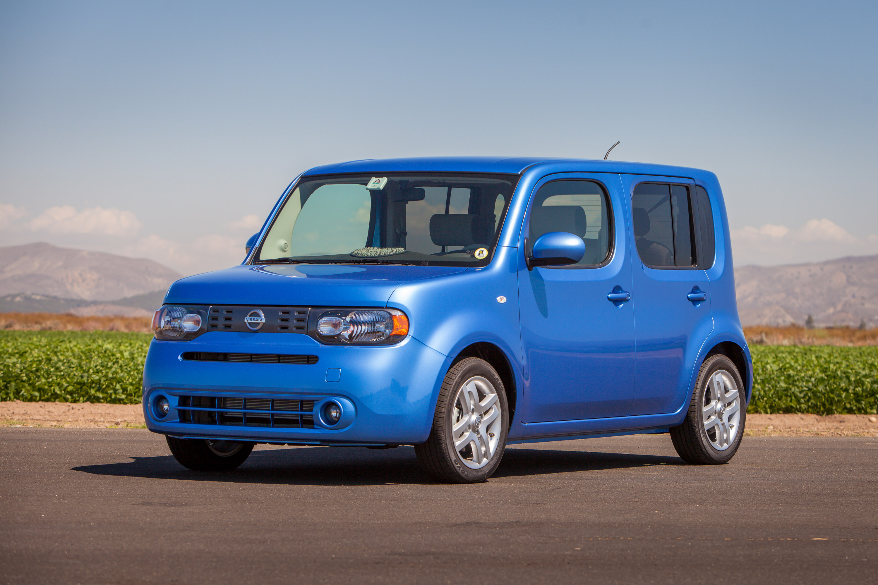 Nissan Cube photo #1