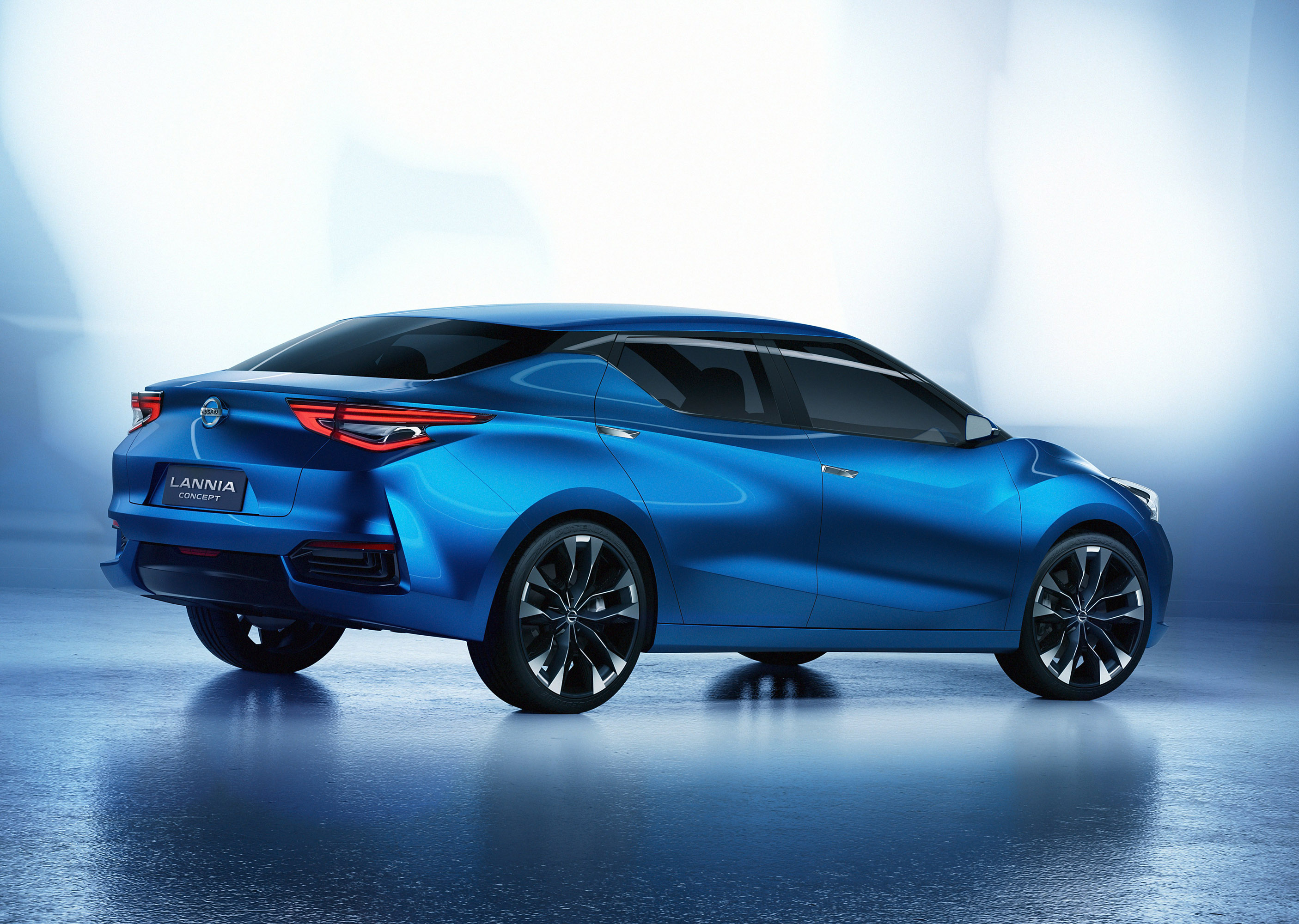 Nissan Lannia Concept photo #29