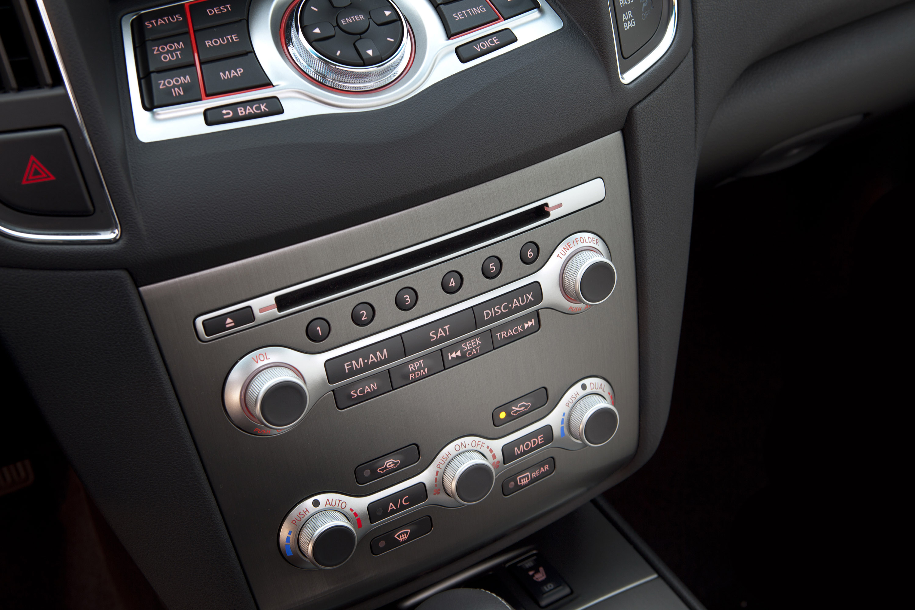 Nissan Maxima photo #27