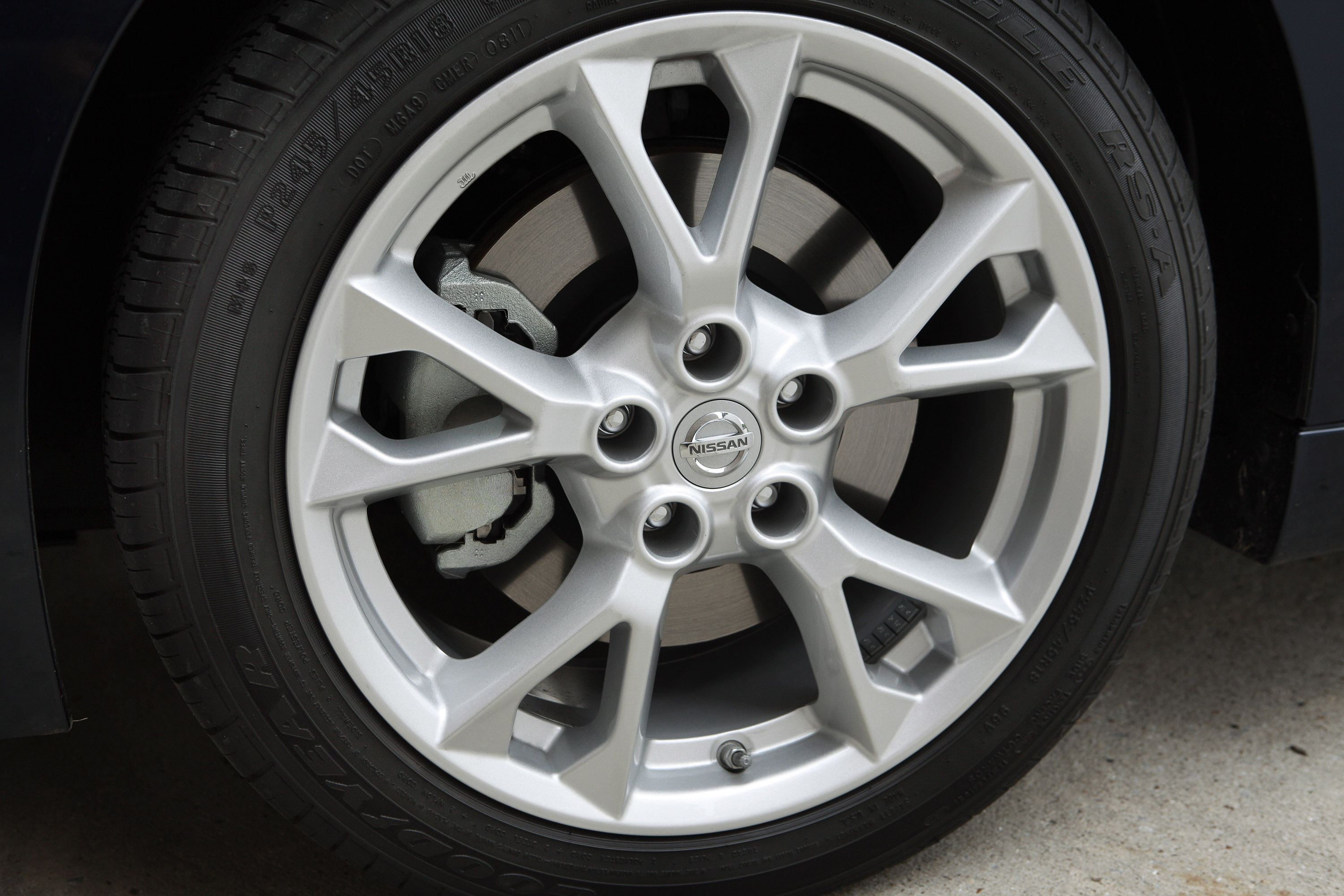 Nissan Maxima photo #52