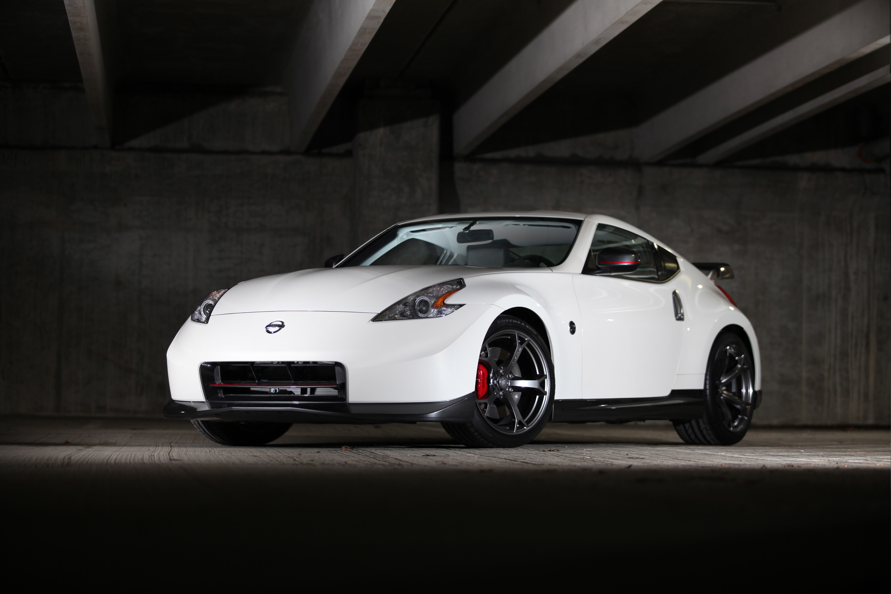 Nissan NISMO 370Z photo #1