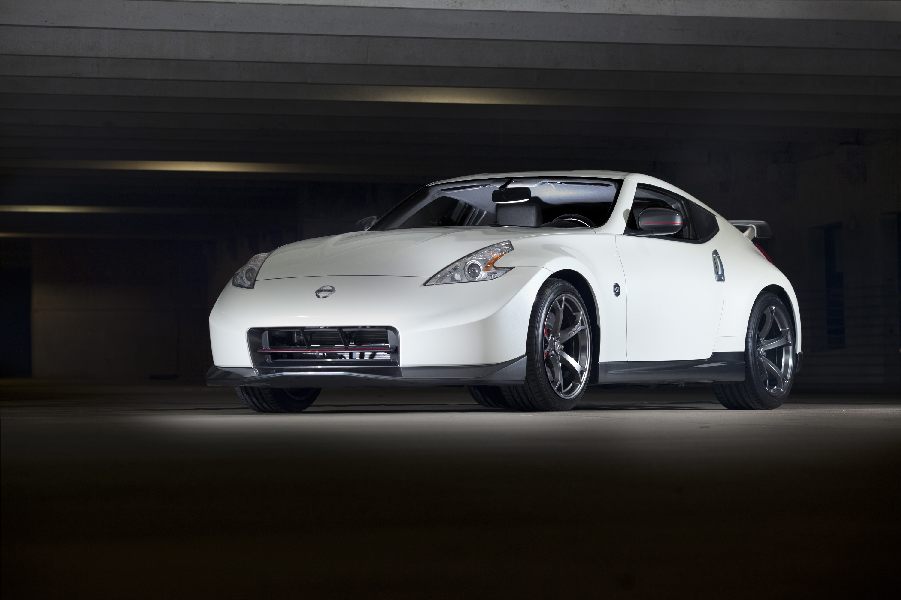 Nissan NISMO 370Z photo #2