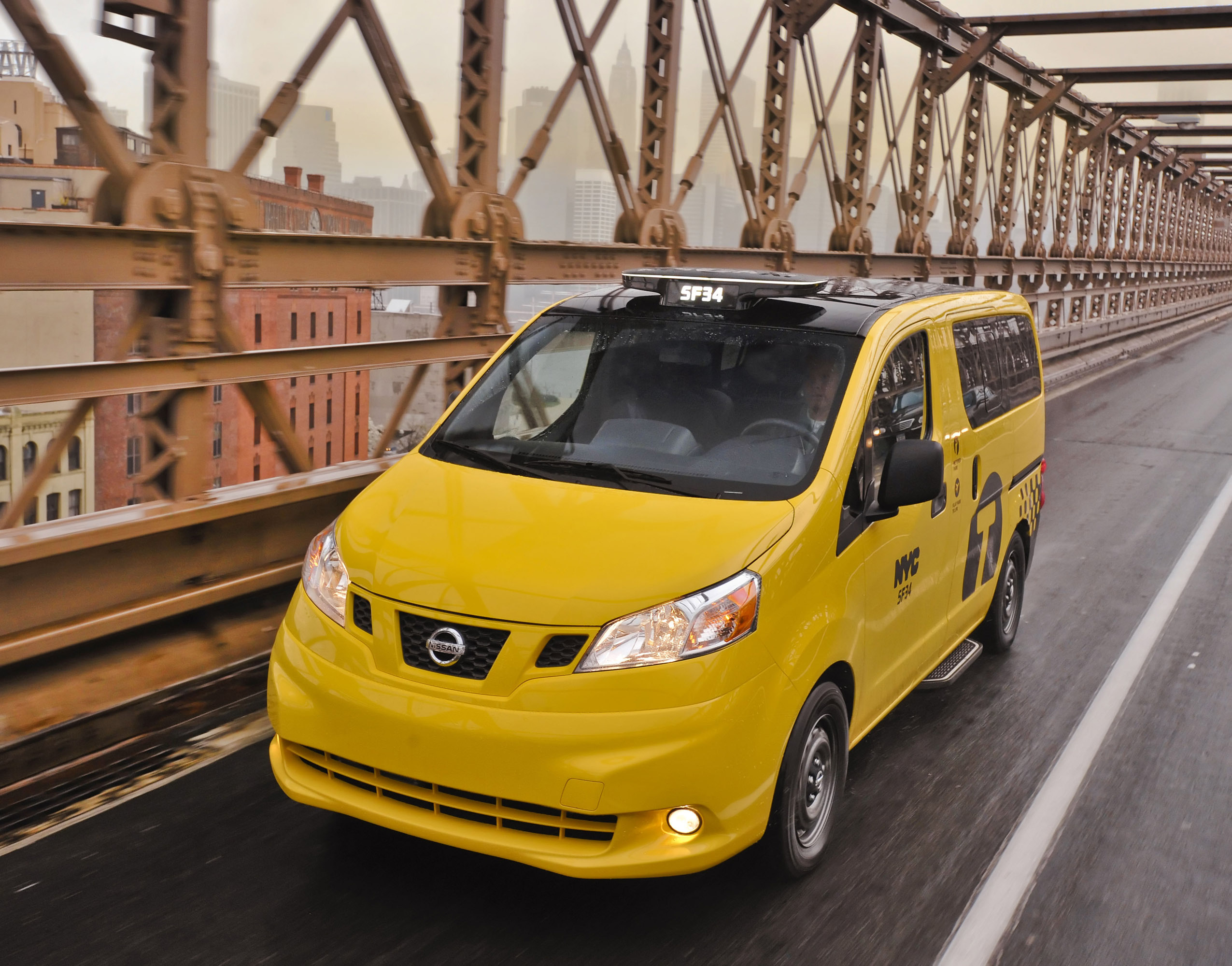 Nissan NV200 Taxi photo #1