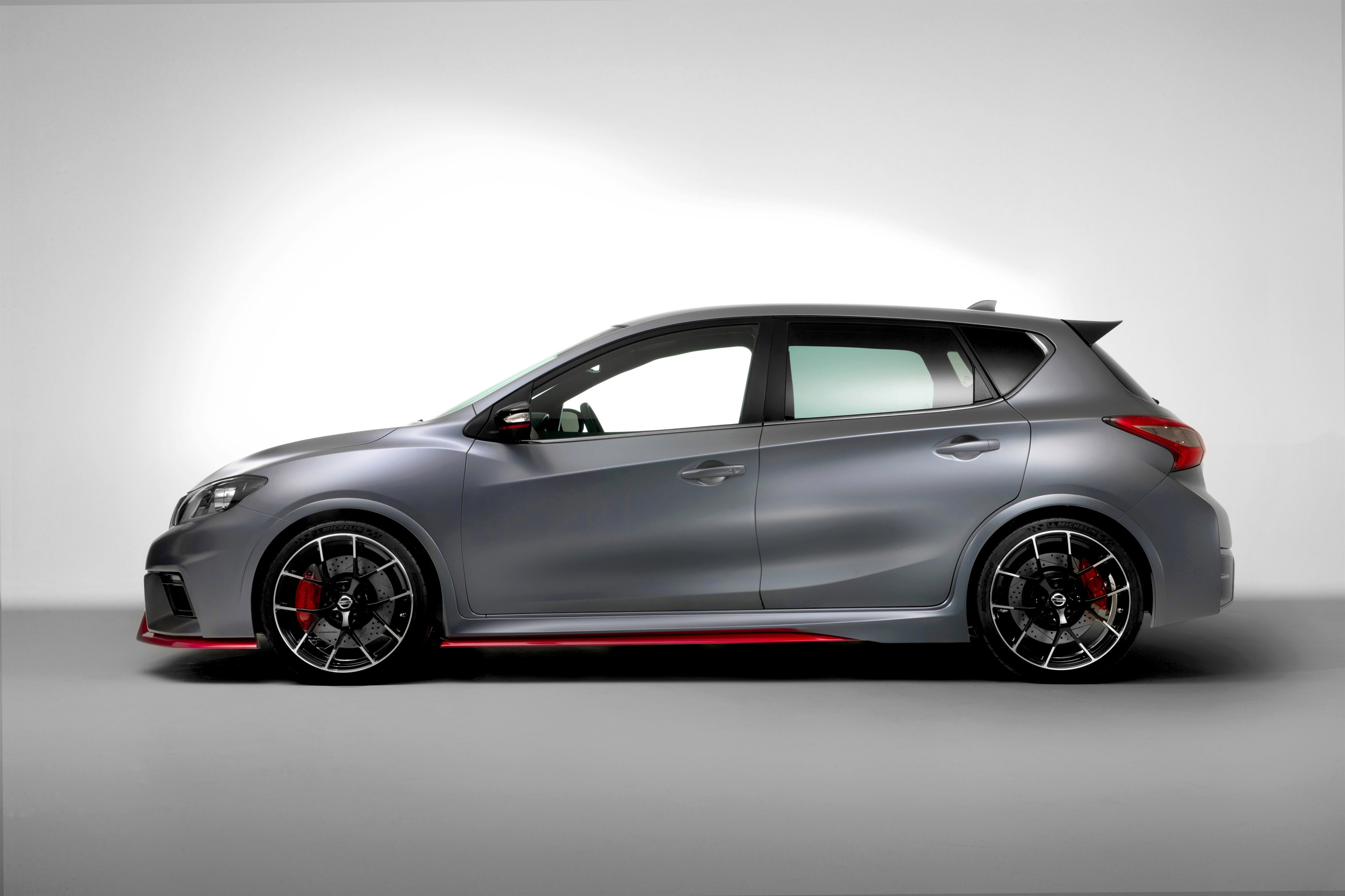 Nissan Pulsar NISMO Concept photo #4