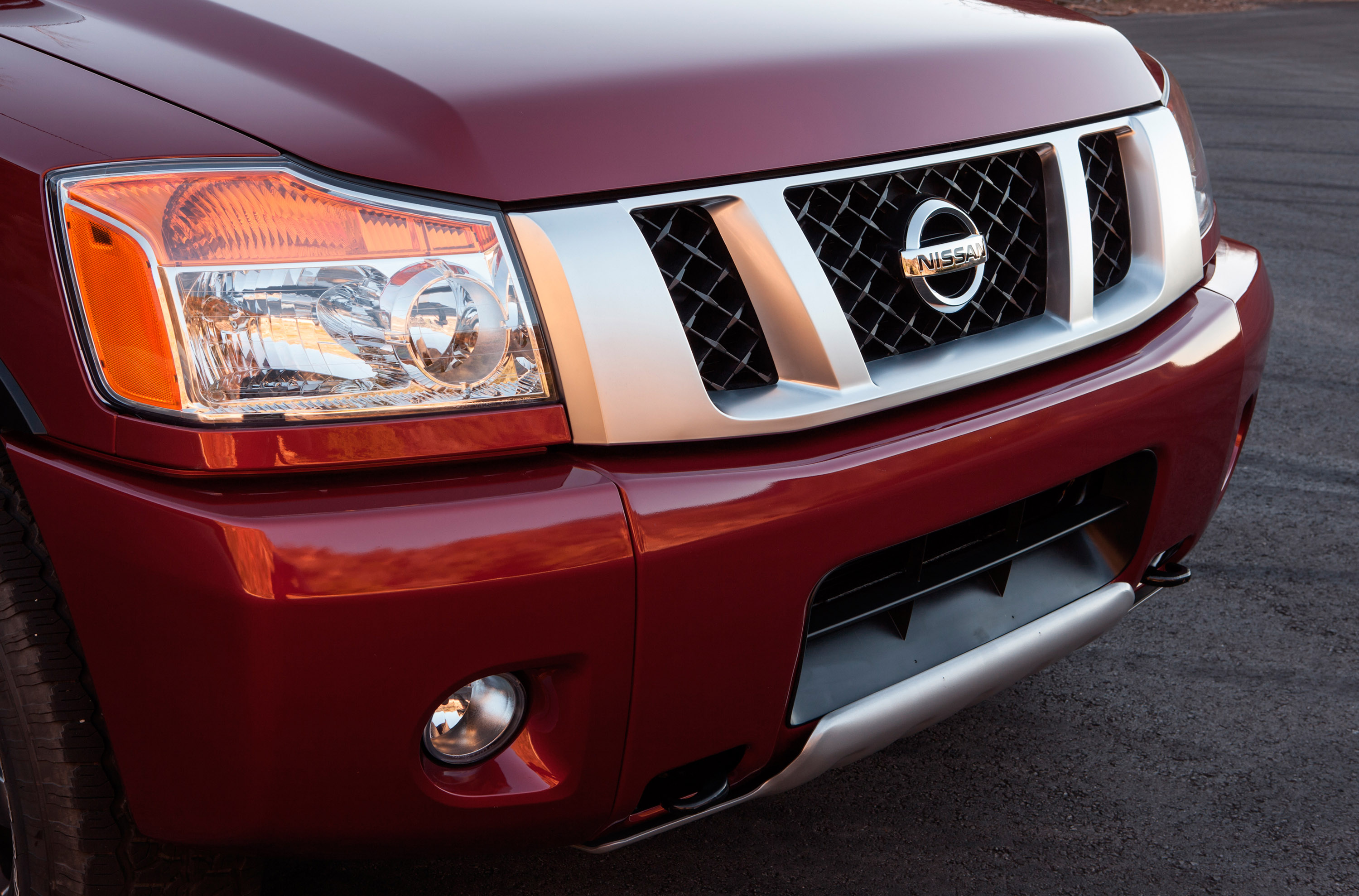 Nissan Titan photo #40