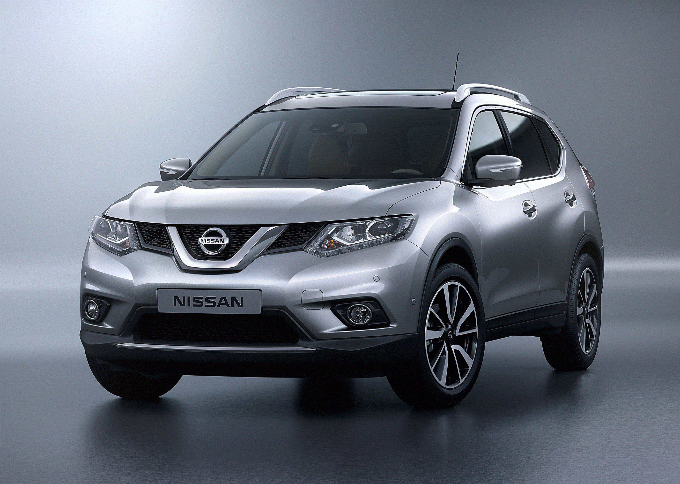 Nissan X-Trail photo #3