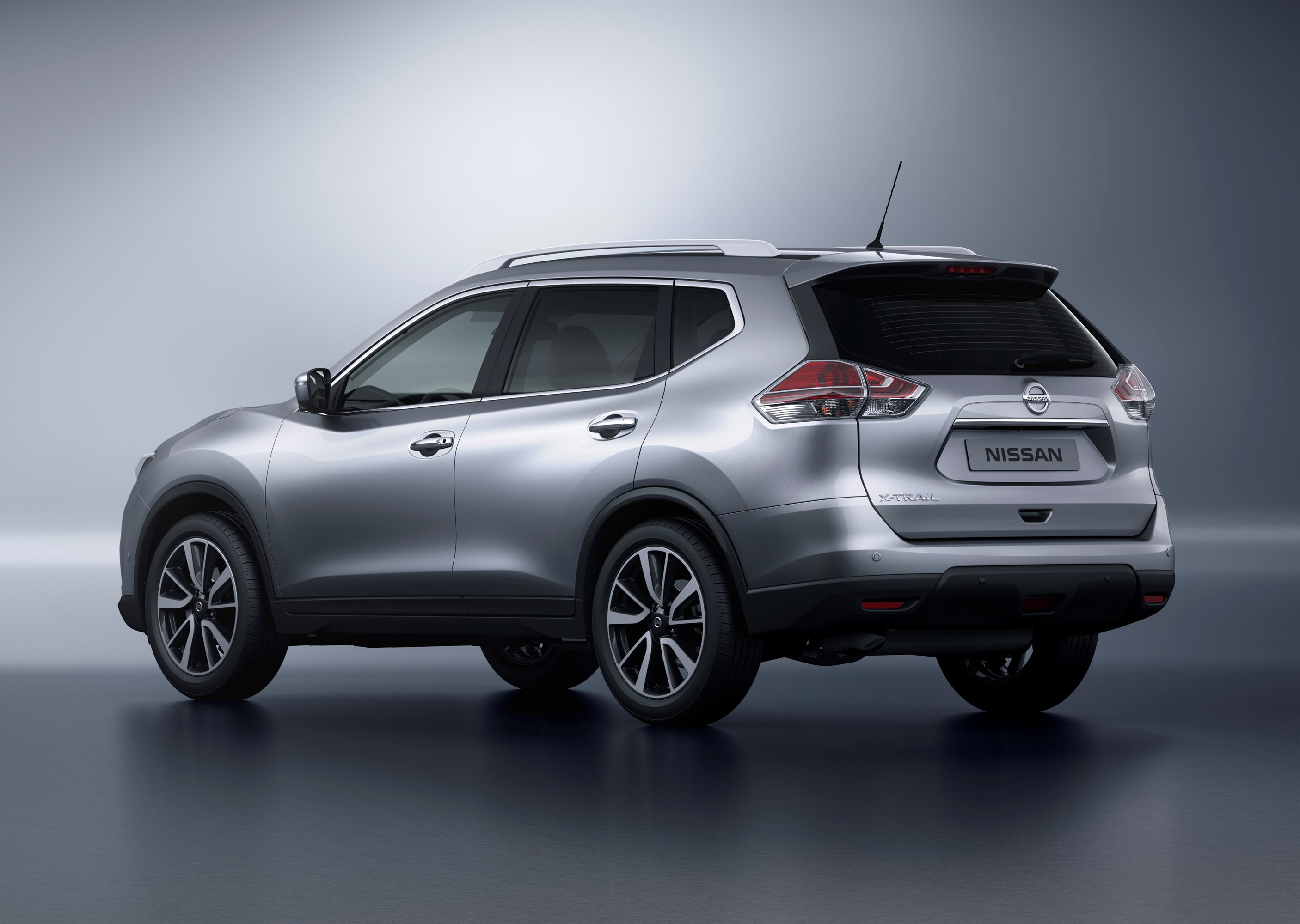 Nissan X-Trail photo #4