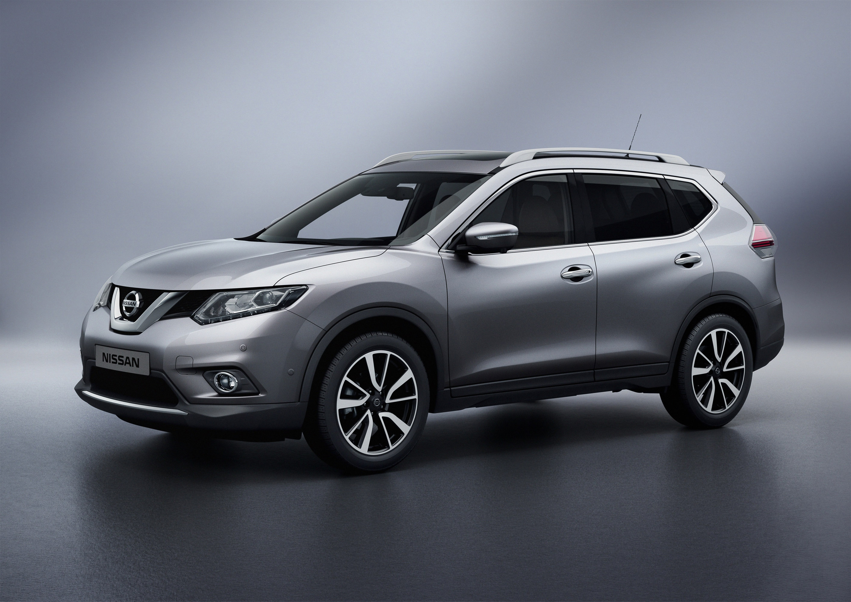 Nissan X-Trail photo #5