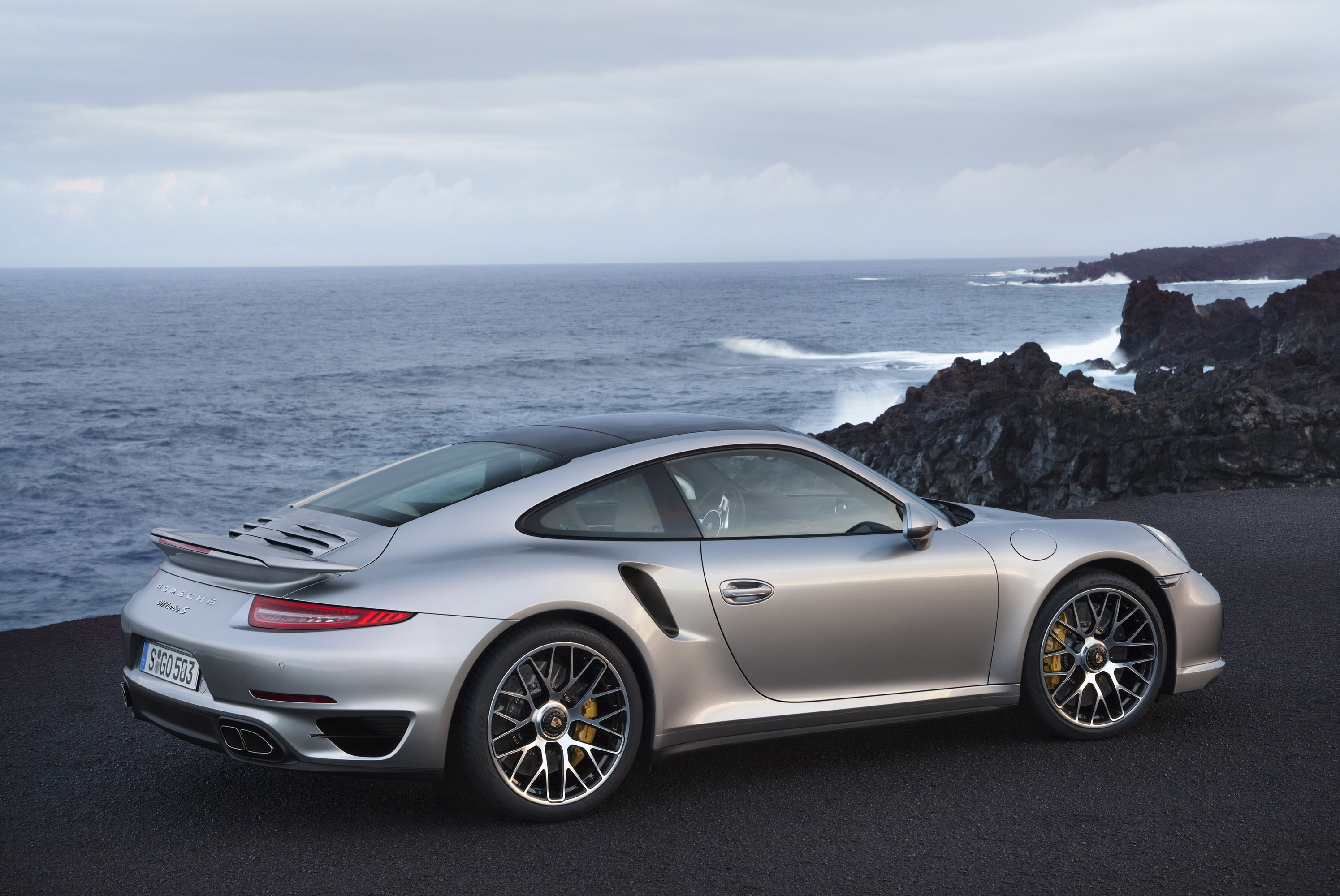 Porsche 911 Turbo photo #32