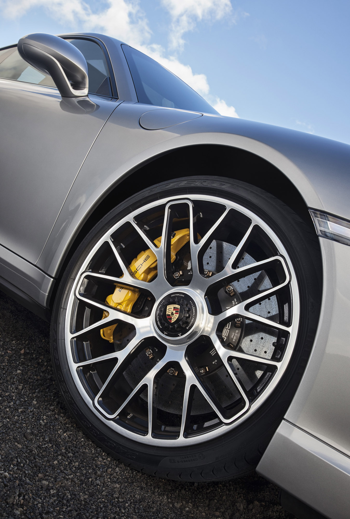 Porsche 911 Turbo photo #47