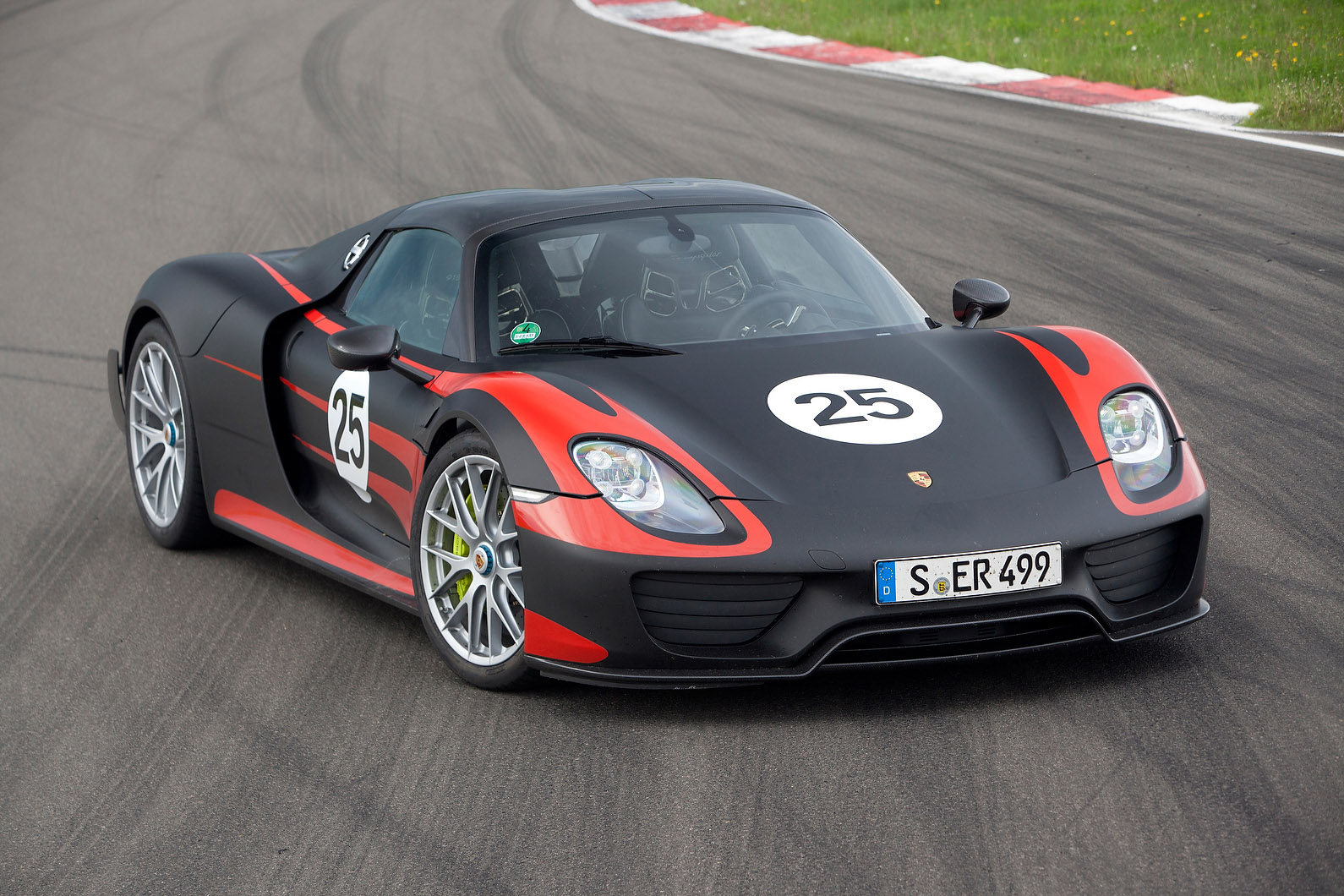 Porsche 918 Spyder photo #4