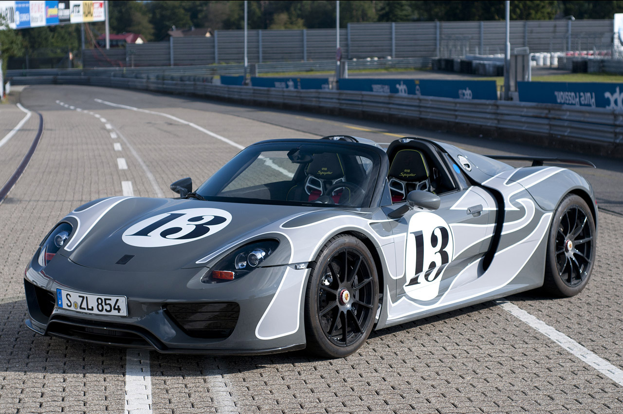Porsche 918 Spyder photo #18