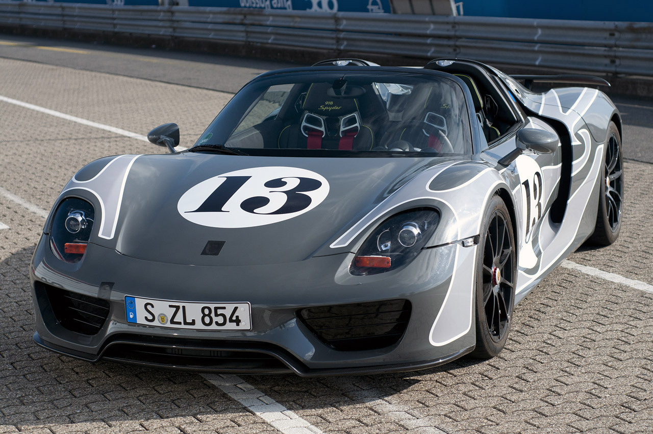 Porsche 918 Spyder photo #21