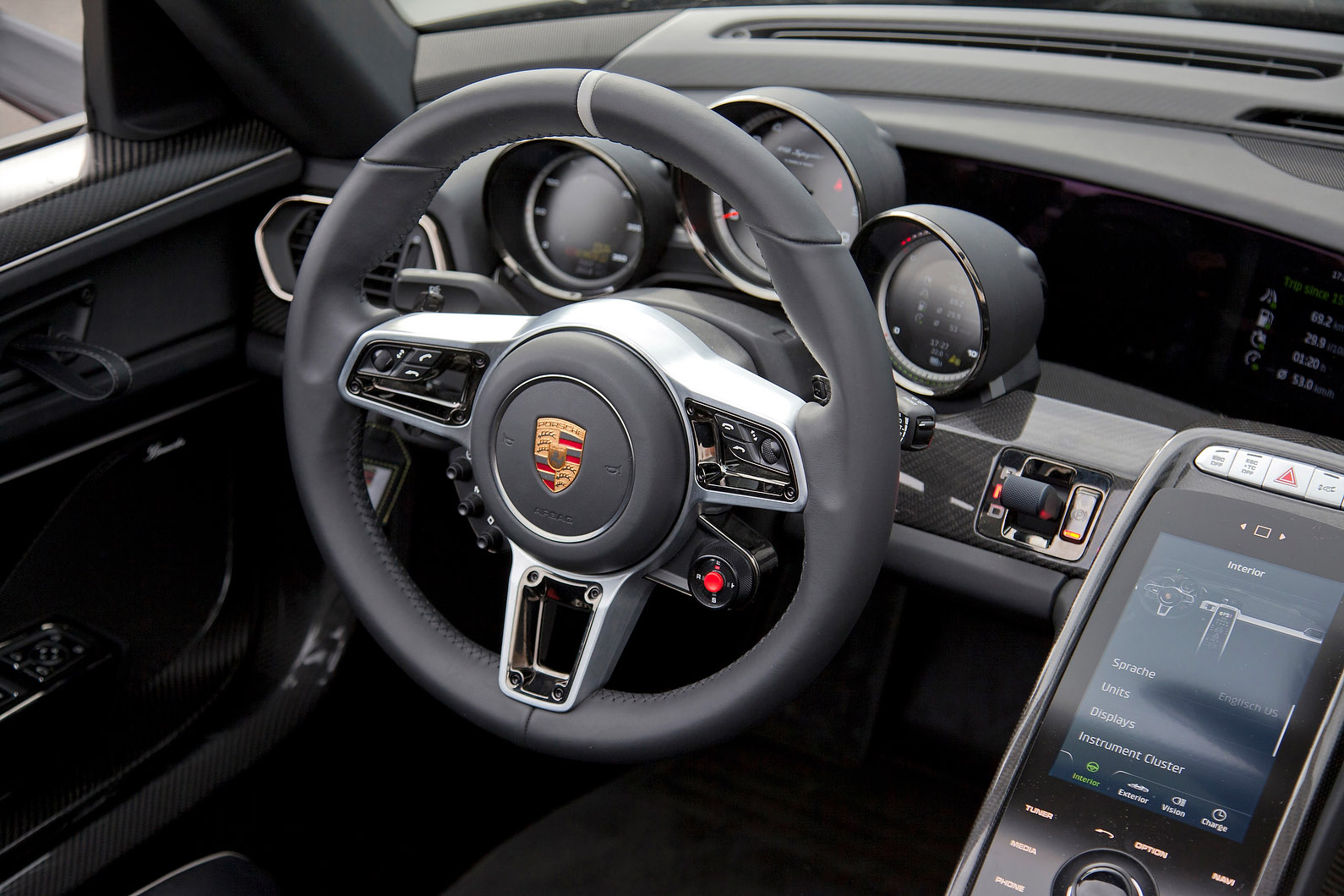 Porsche 918 Spyder photo #31