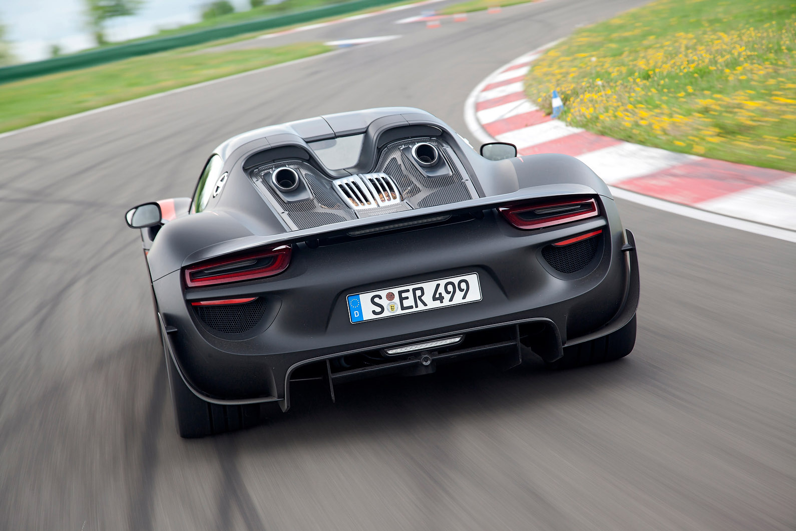 Porsche 918 Spyder photo #44