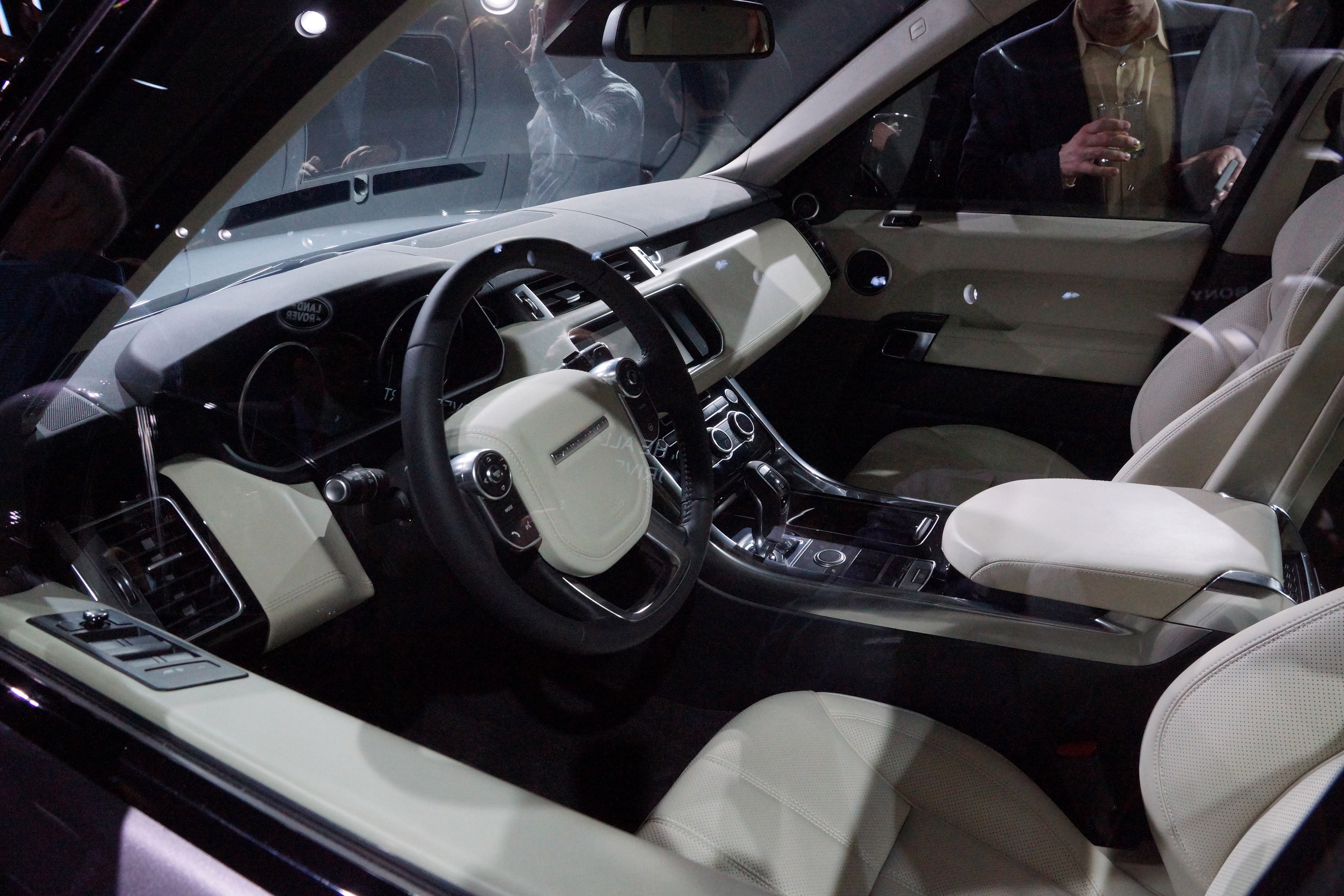 Range Rover Sport photo #31