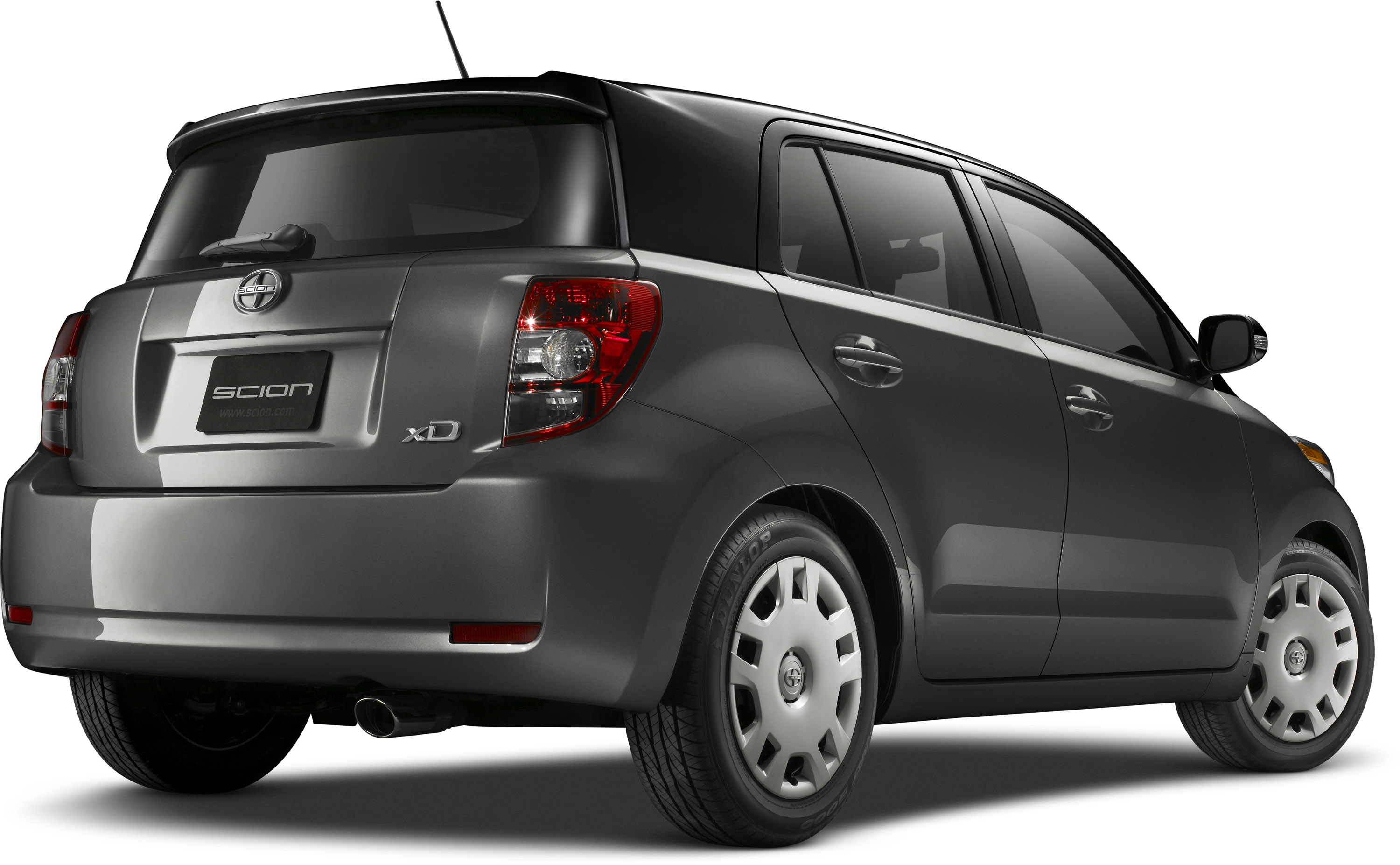 Scion xD Two Tone photo #4