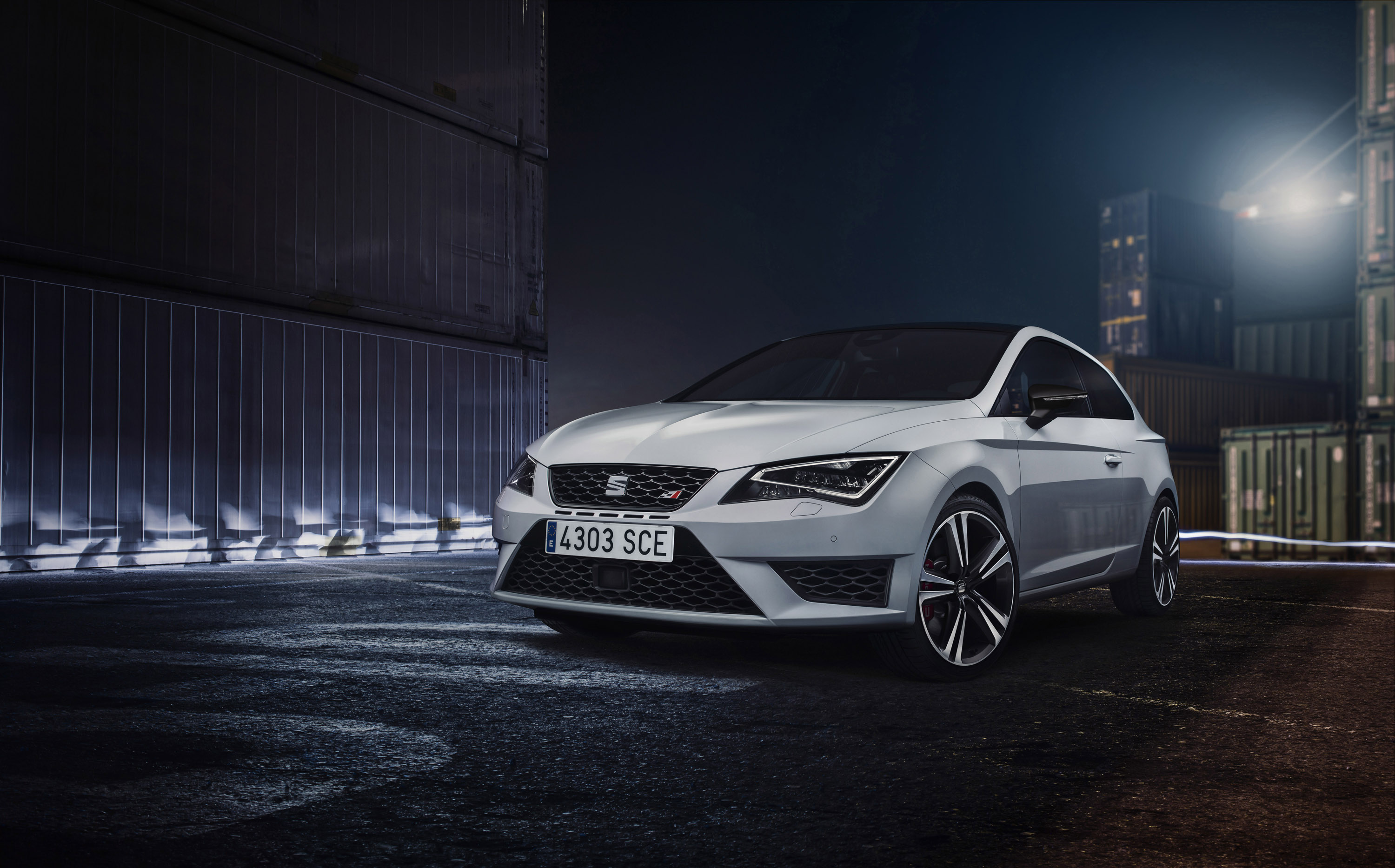 Seat Leon Cupra photo #1