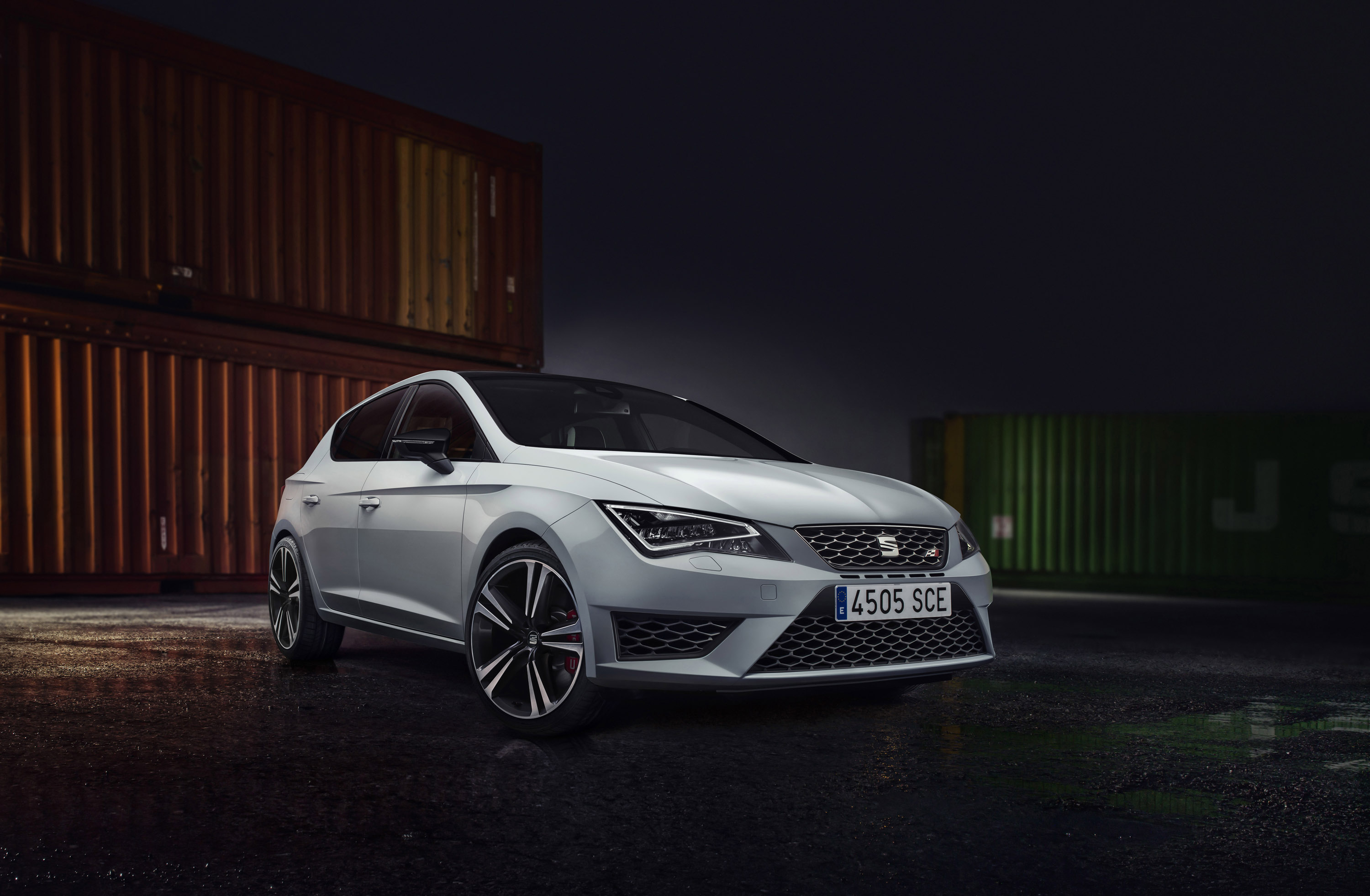 Seat Leon Cupra photo #2