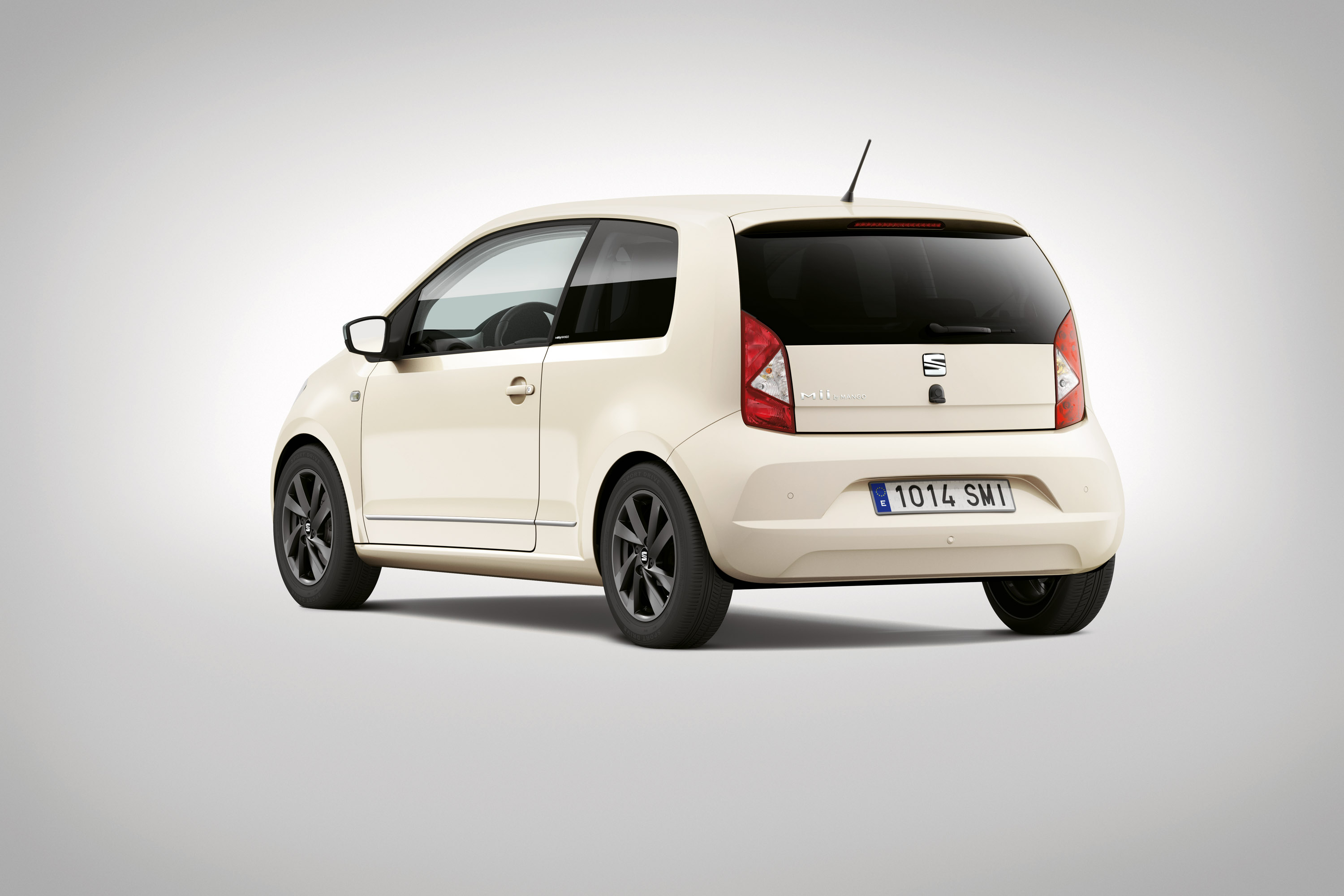 Seat Mii Mango Special Edition photo #2