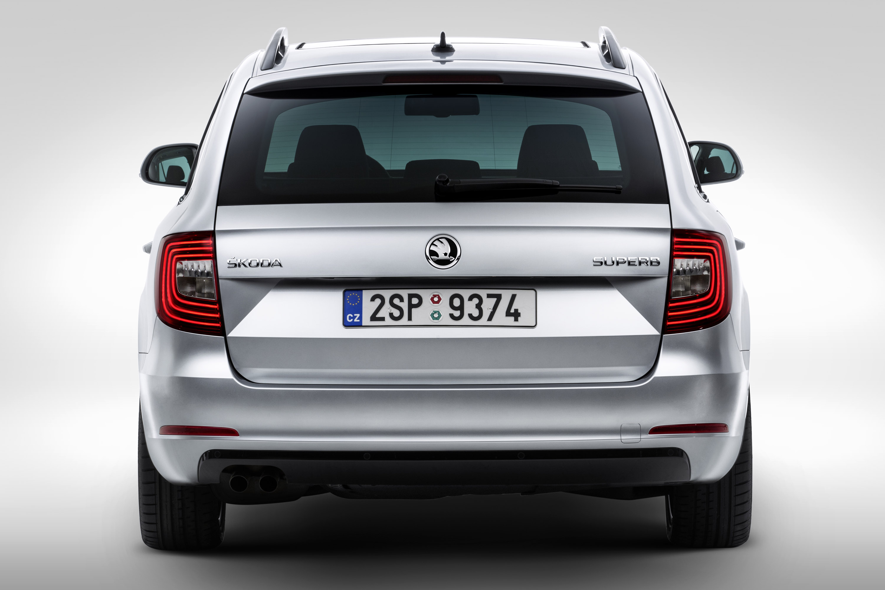 Skoda Superb photo #40