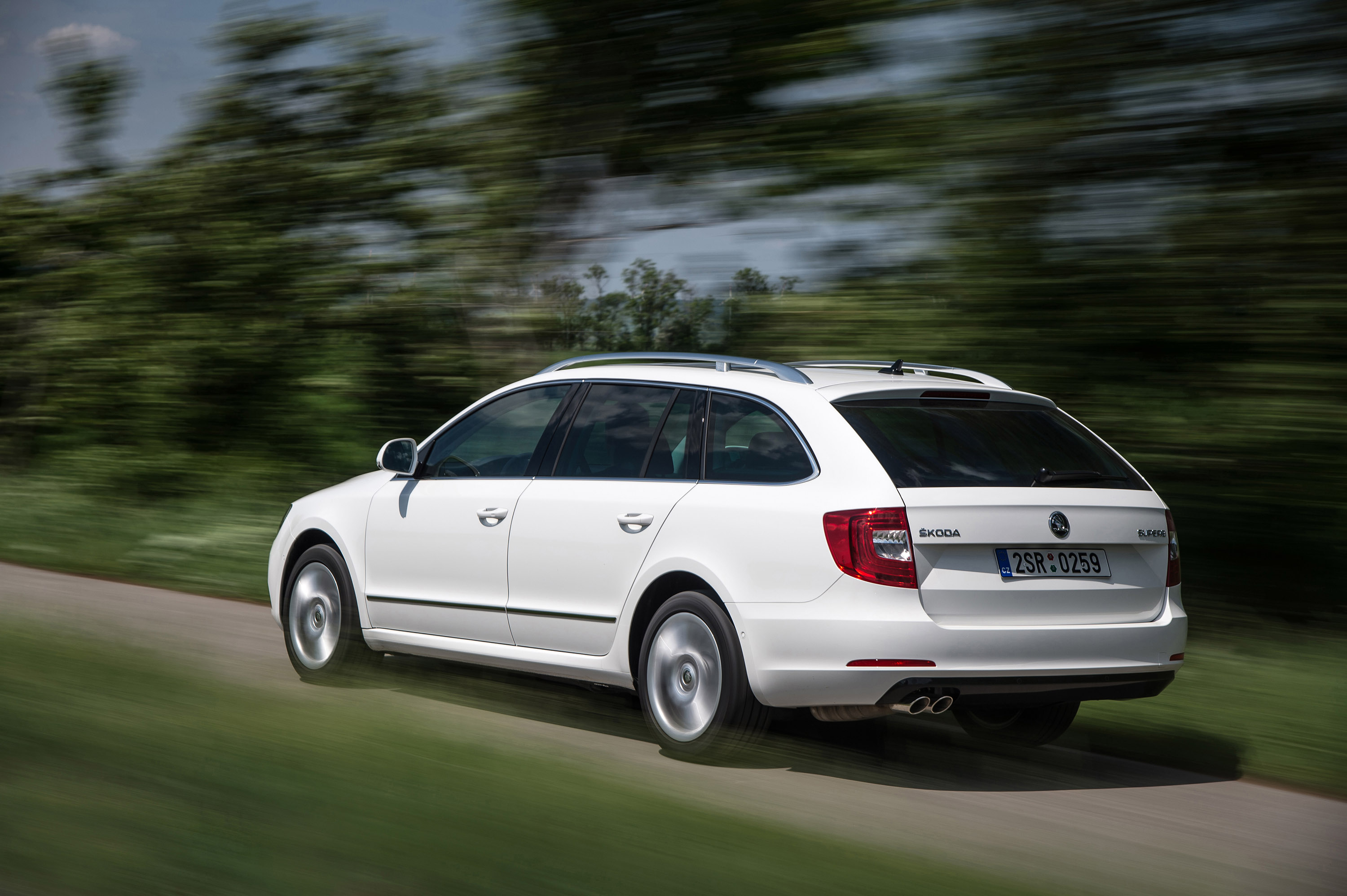Skoda Superb photo #44