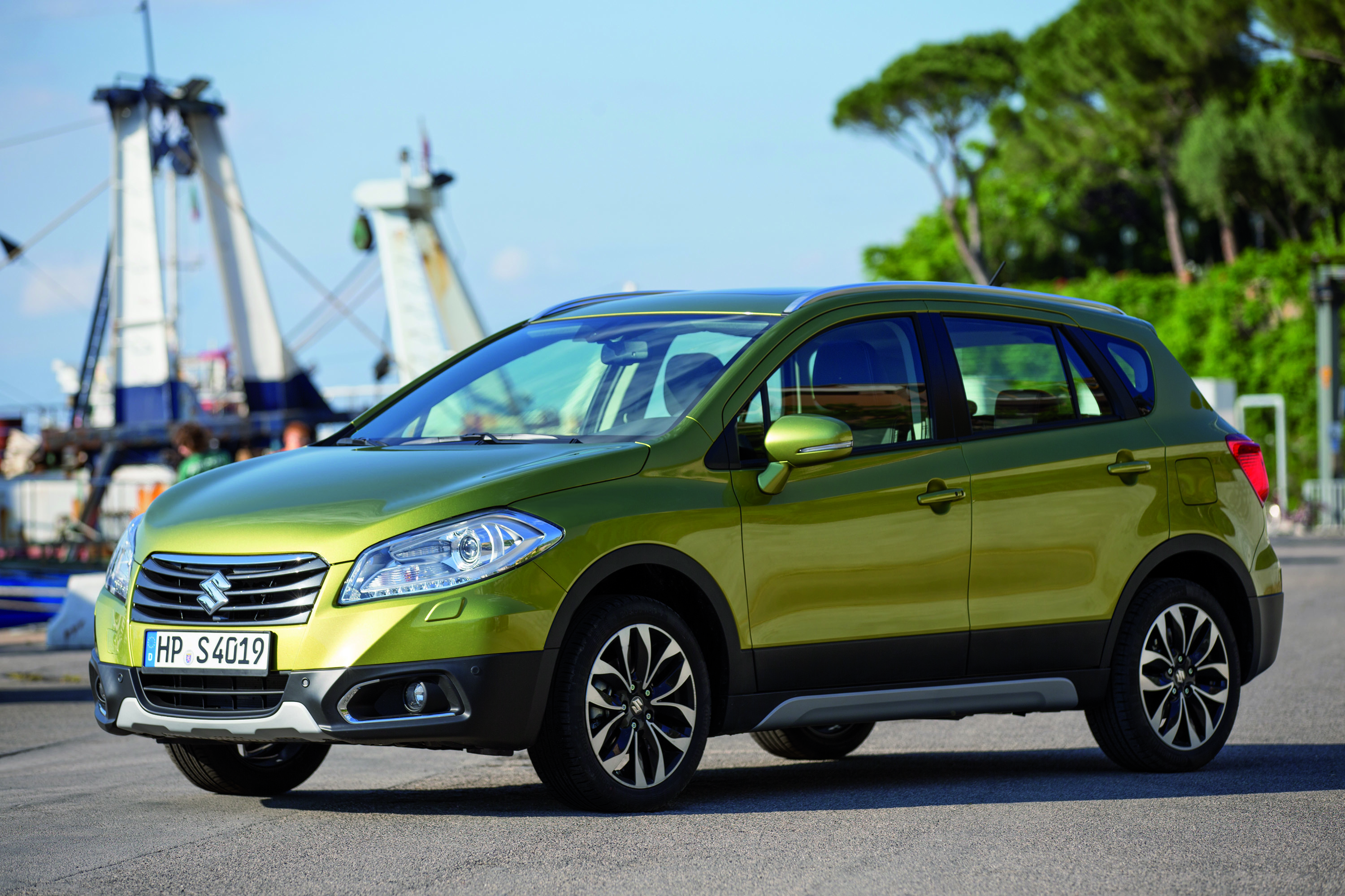 Suzuki SX4 photo #2