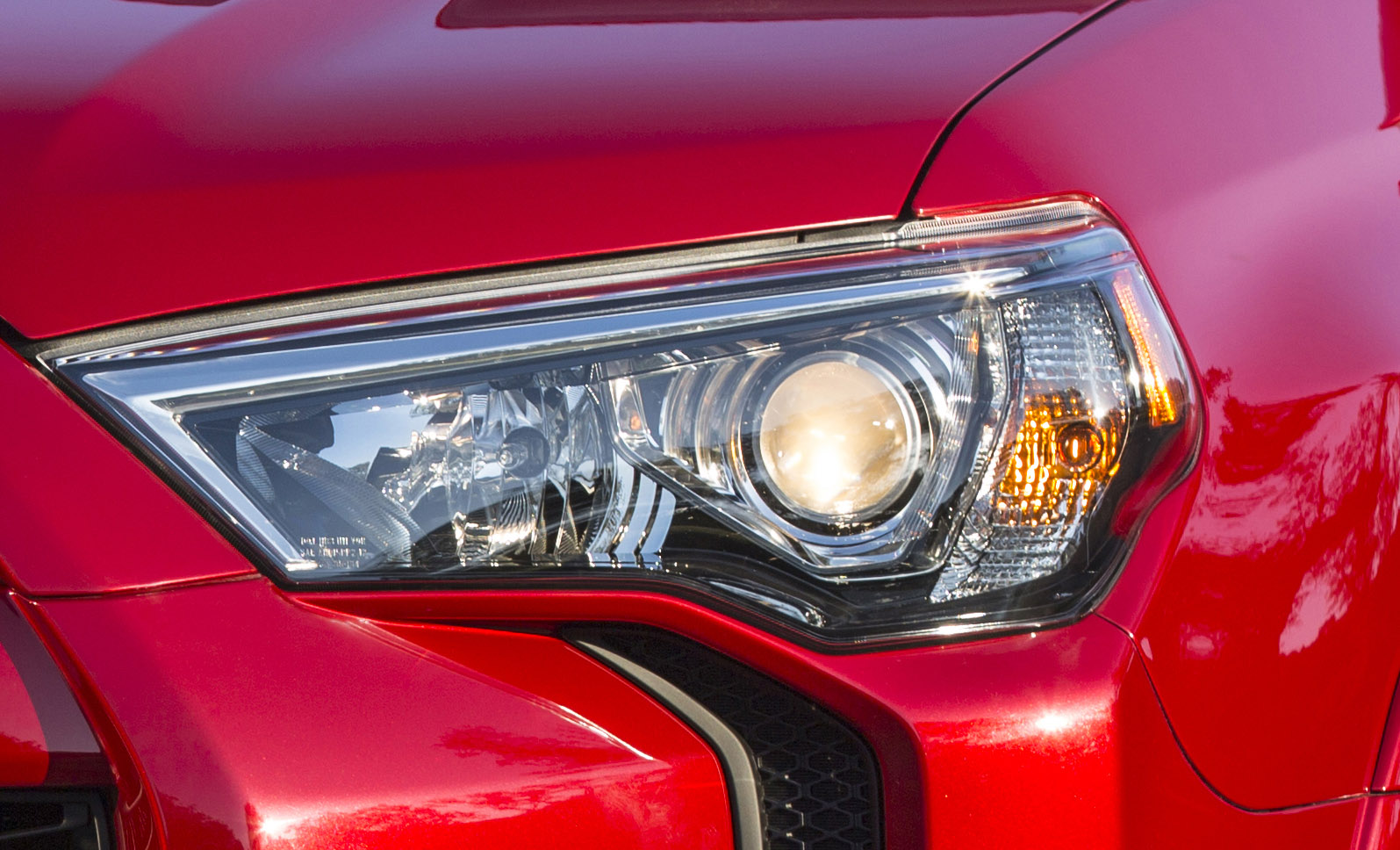 Toyota 4Runner photo #30