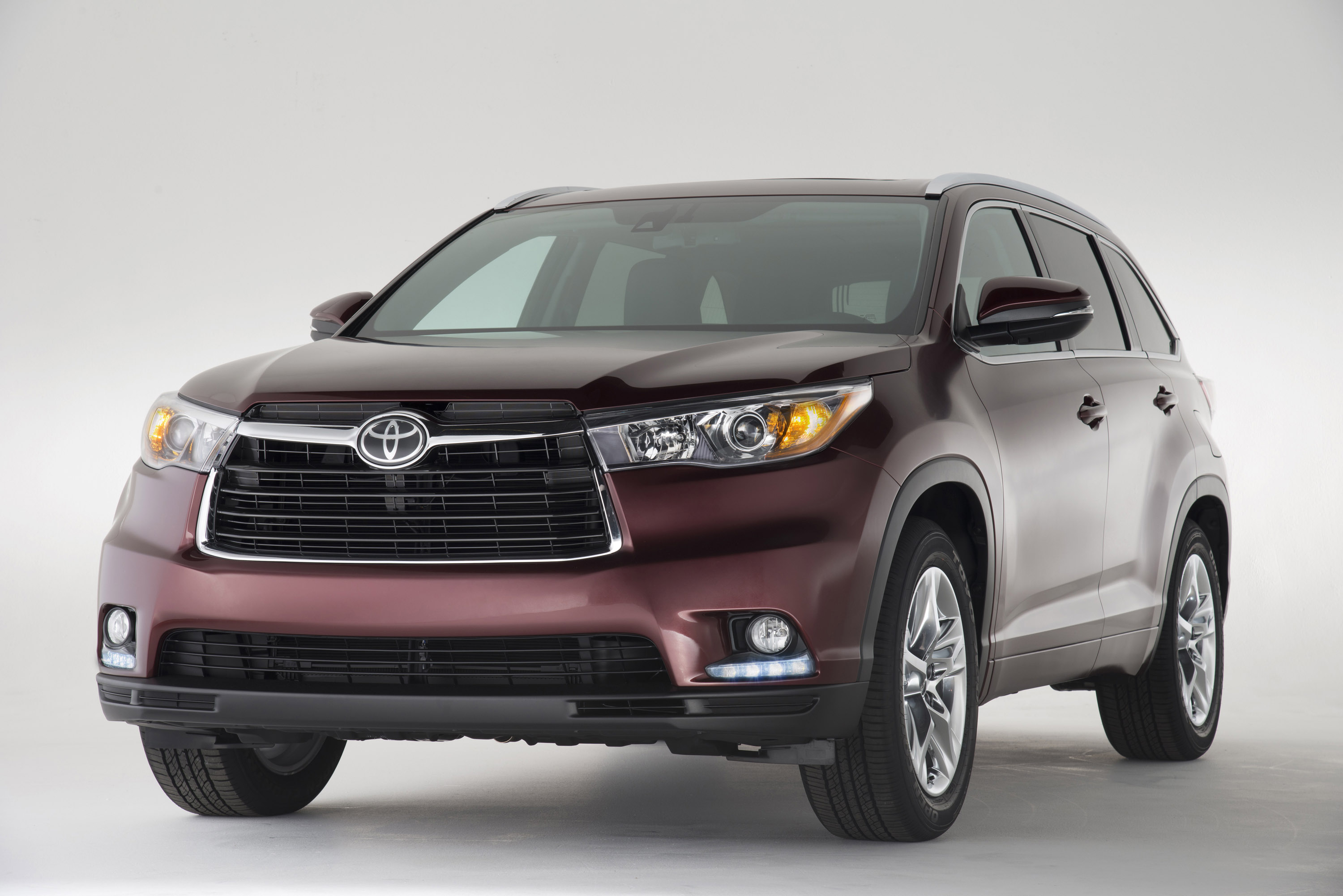 Toyota Highlander photo #3