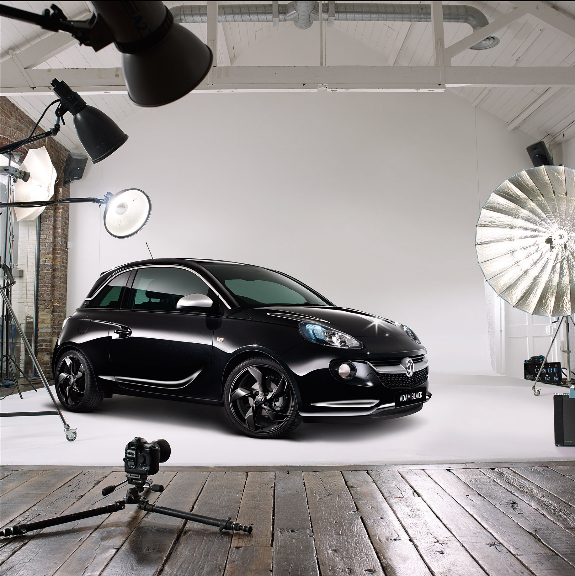 Vauxhall ADAM Black Edition photo #2