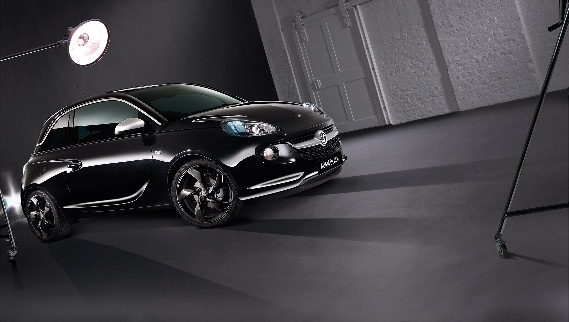 Vauxhall ADAM Black Edition photo #3