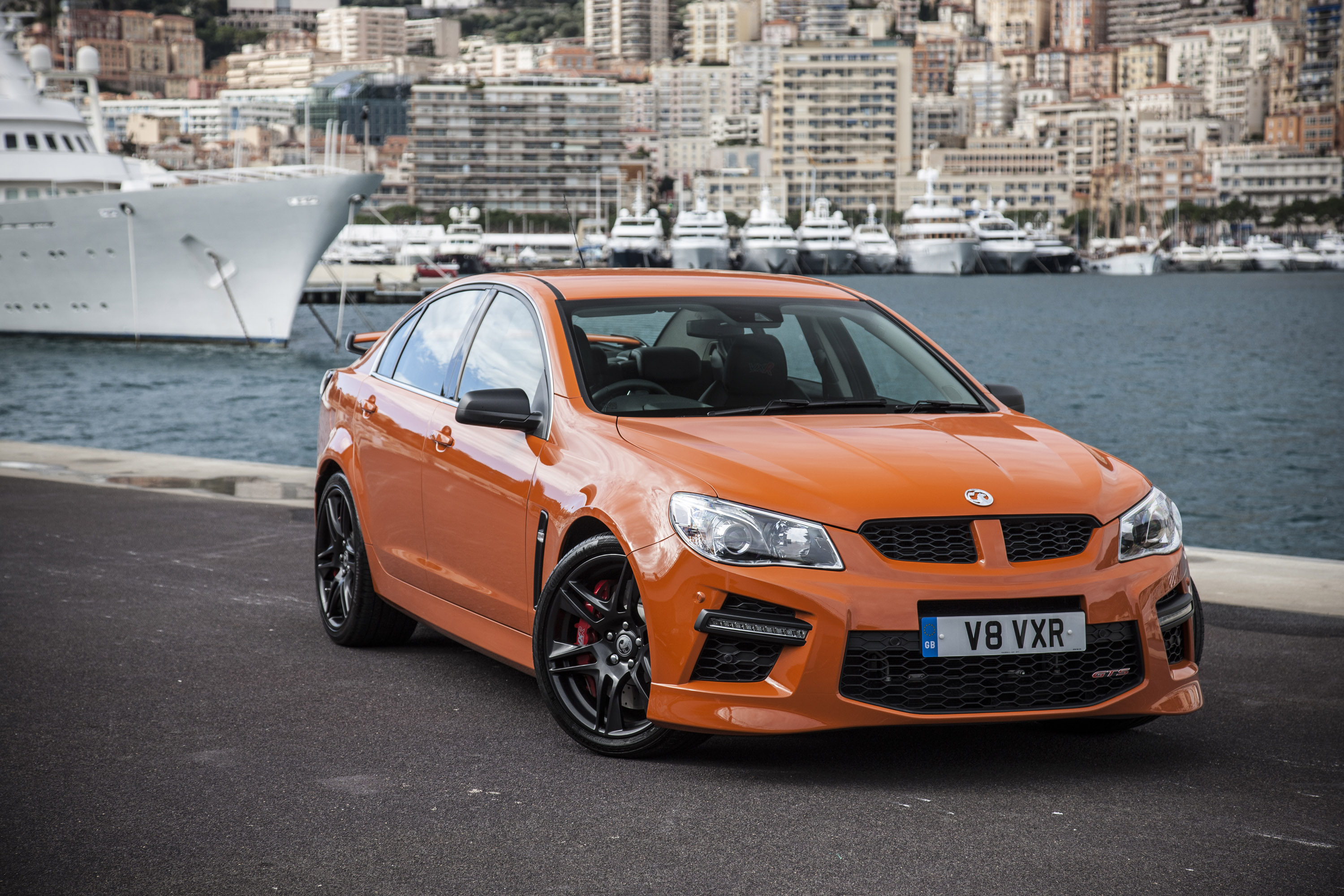 Vauxhall VXR8 GTS photo #1