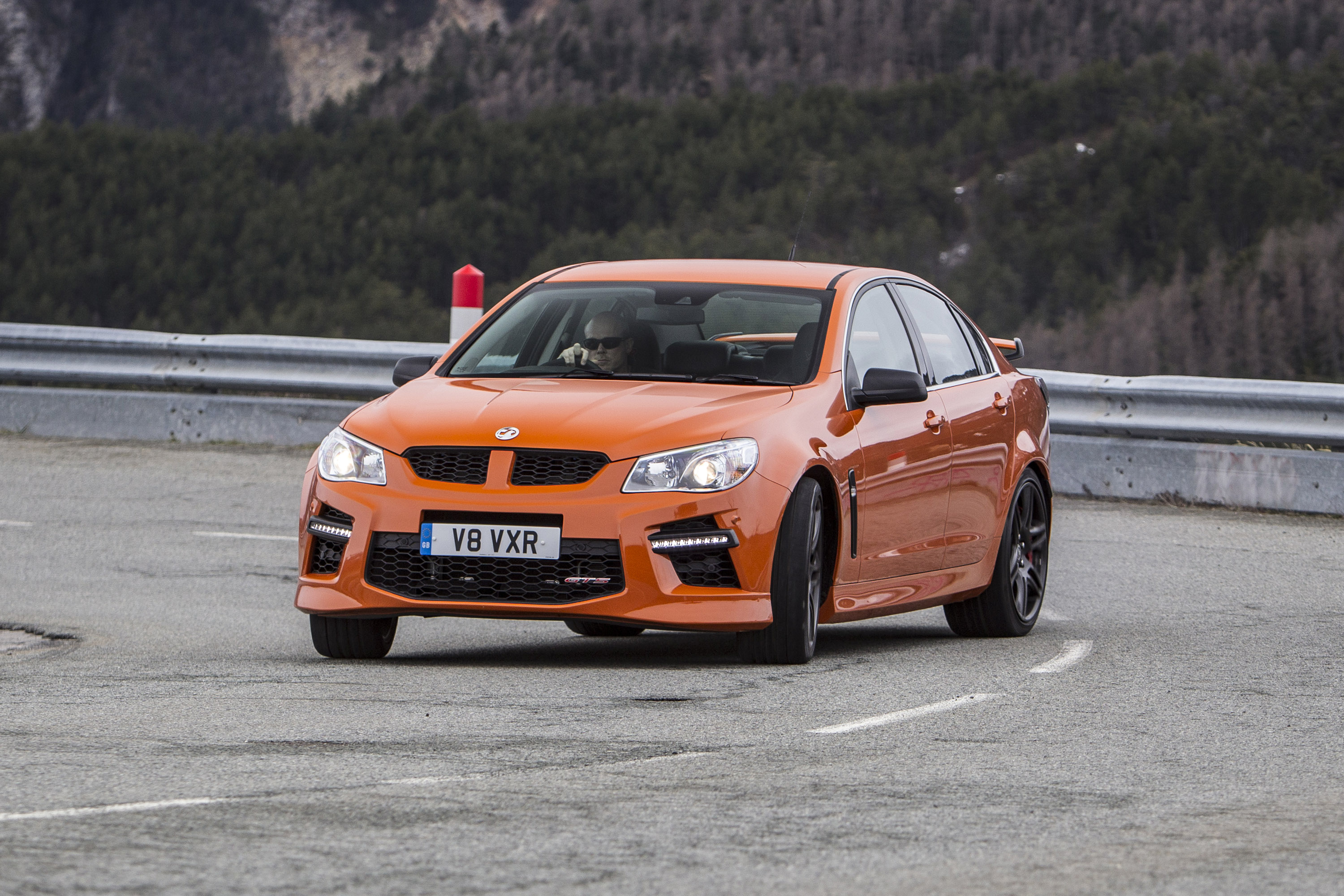 Vauxhall VXR8 GTS photo #16