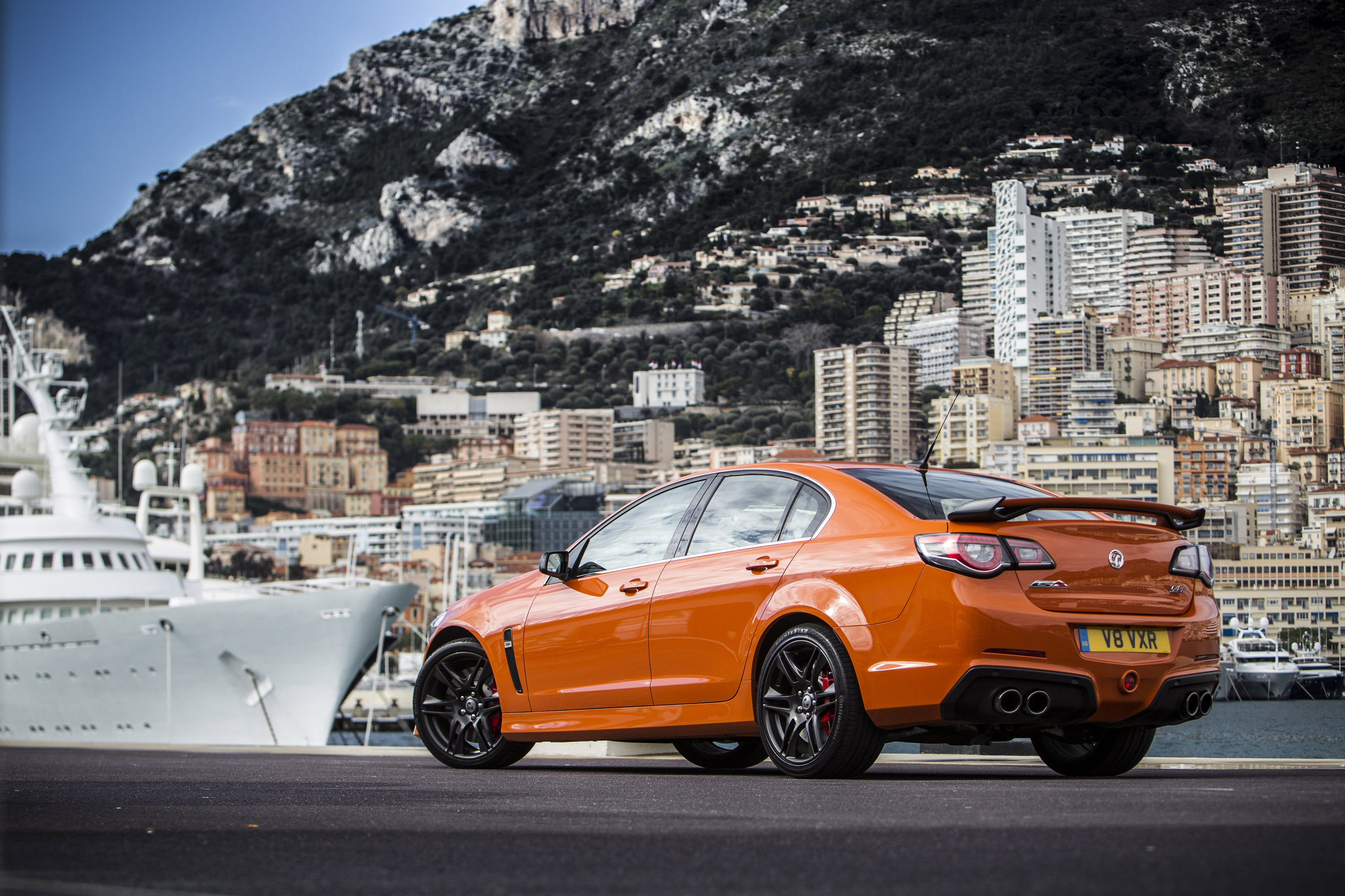 Vauxhall VXR8 GTS photo #25