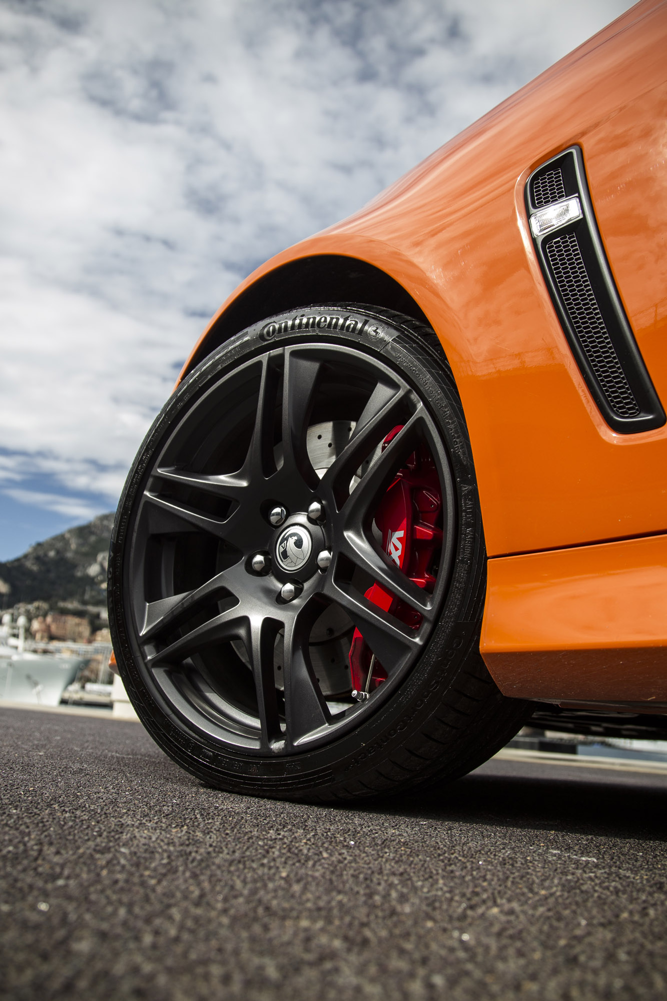 Vauxhall VXR8 GTS photo #42