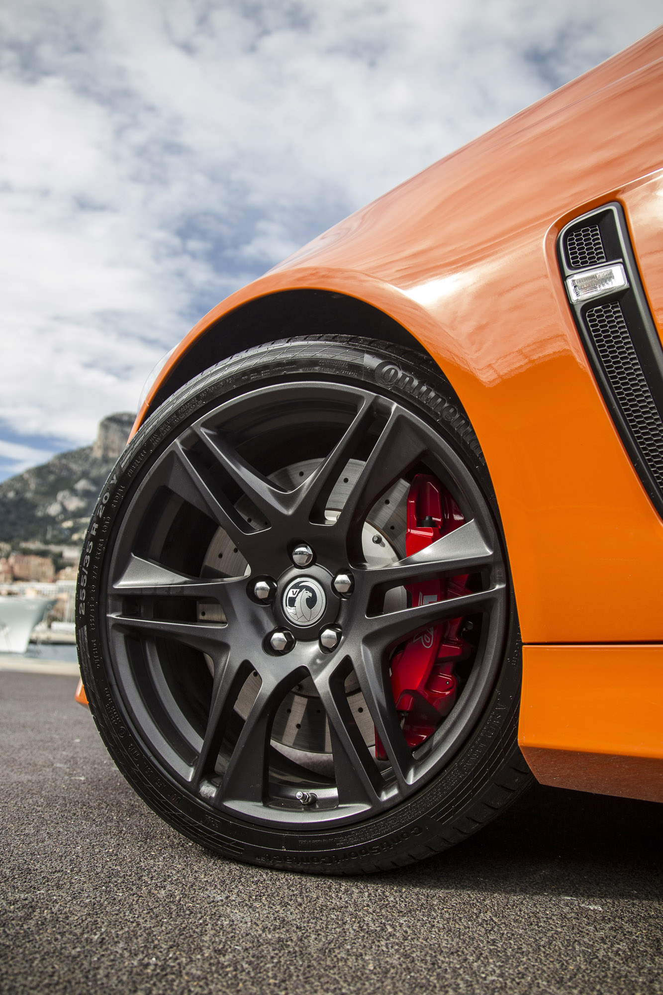 Vauxhall VXR8 GTS photo #43