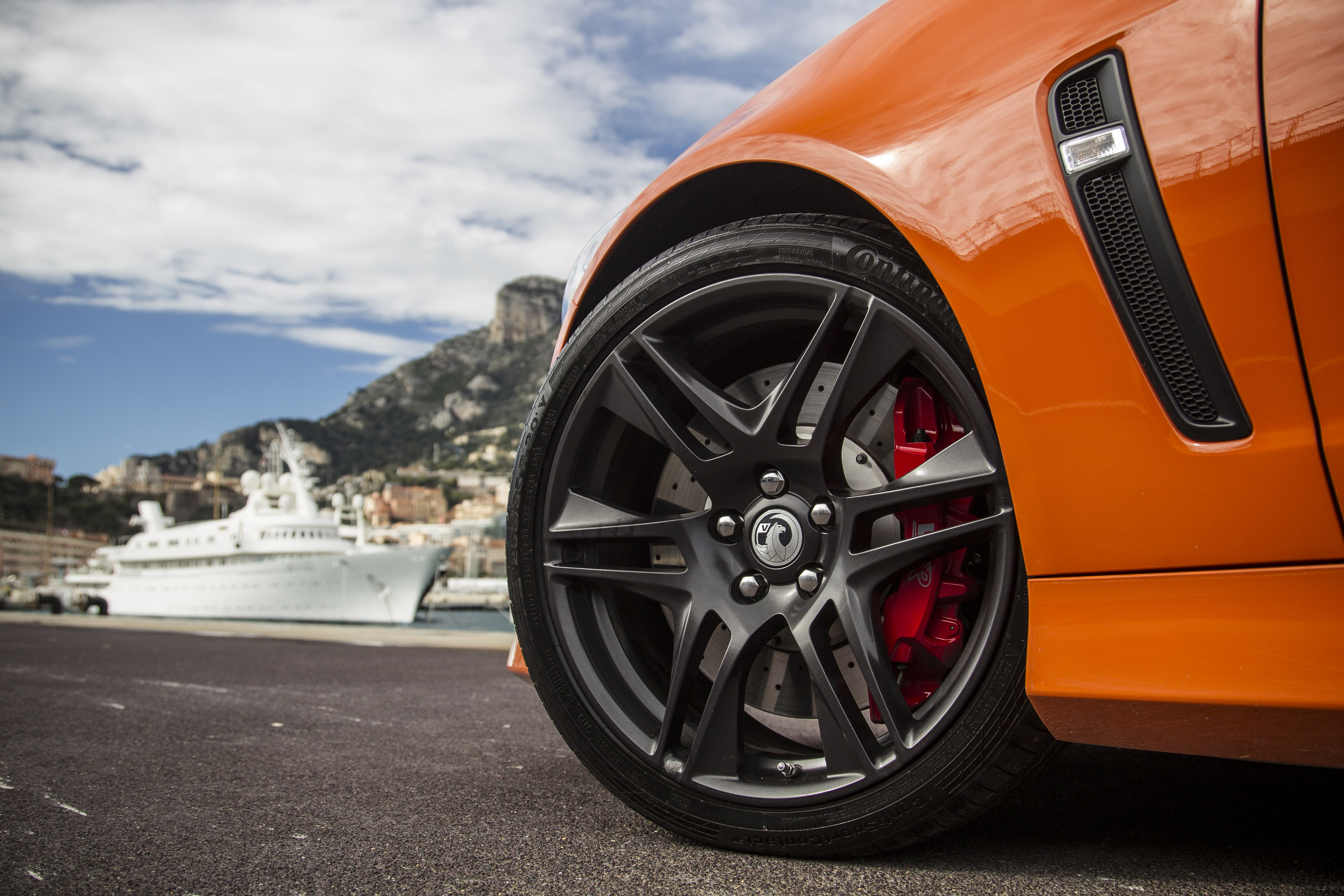 Vauxhall VXR8 GTS photo #44