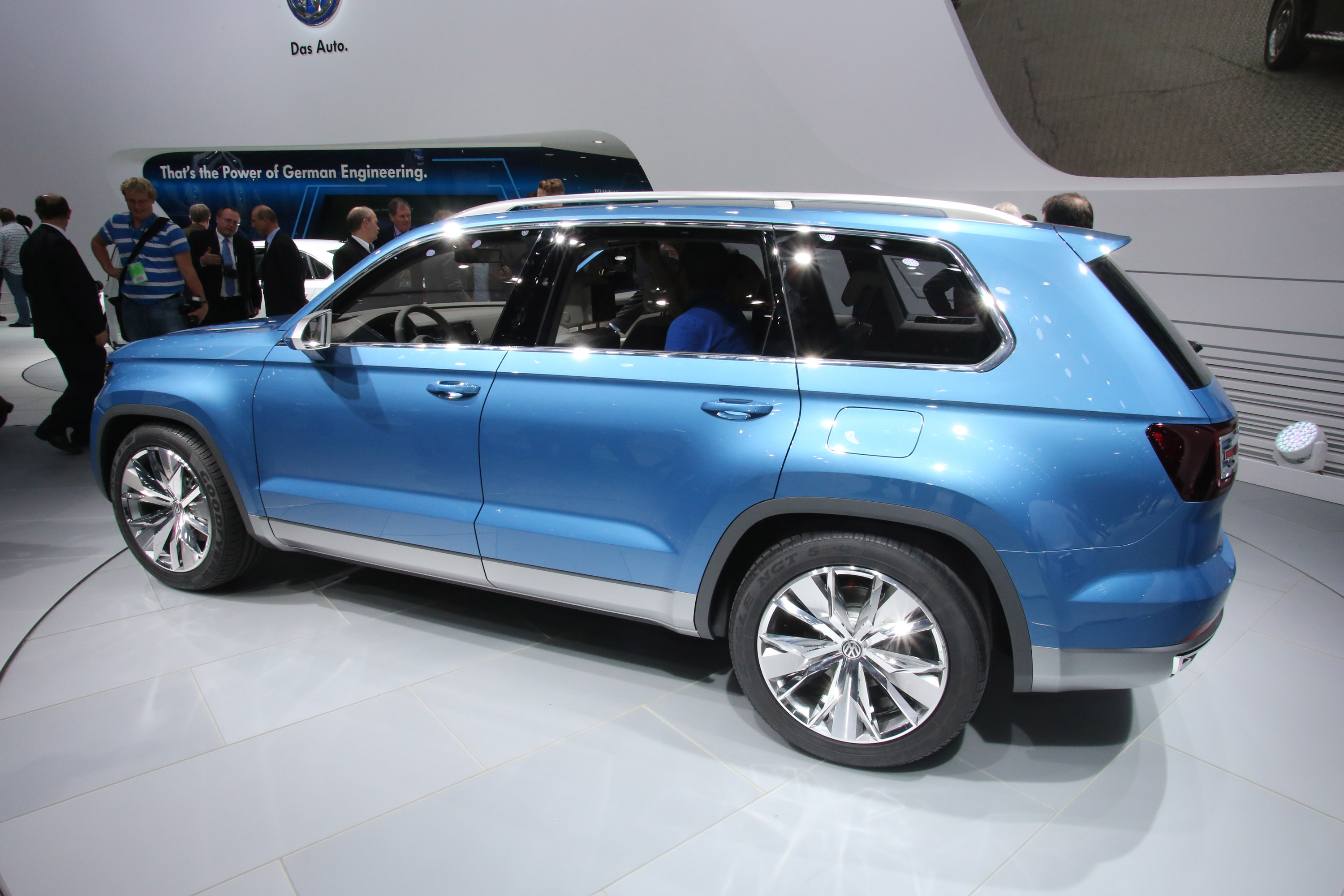 Volkswagen Cross Blue Concept