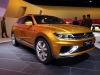 2014 Volkswagen CrossBlue Coupe Concept thumbnail photo 10601