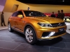 2014 Volkswagen CrossBlue Coupe Concept thumbnail photo 10601