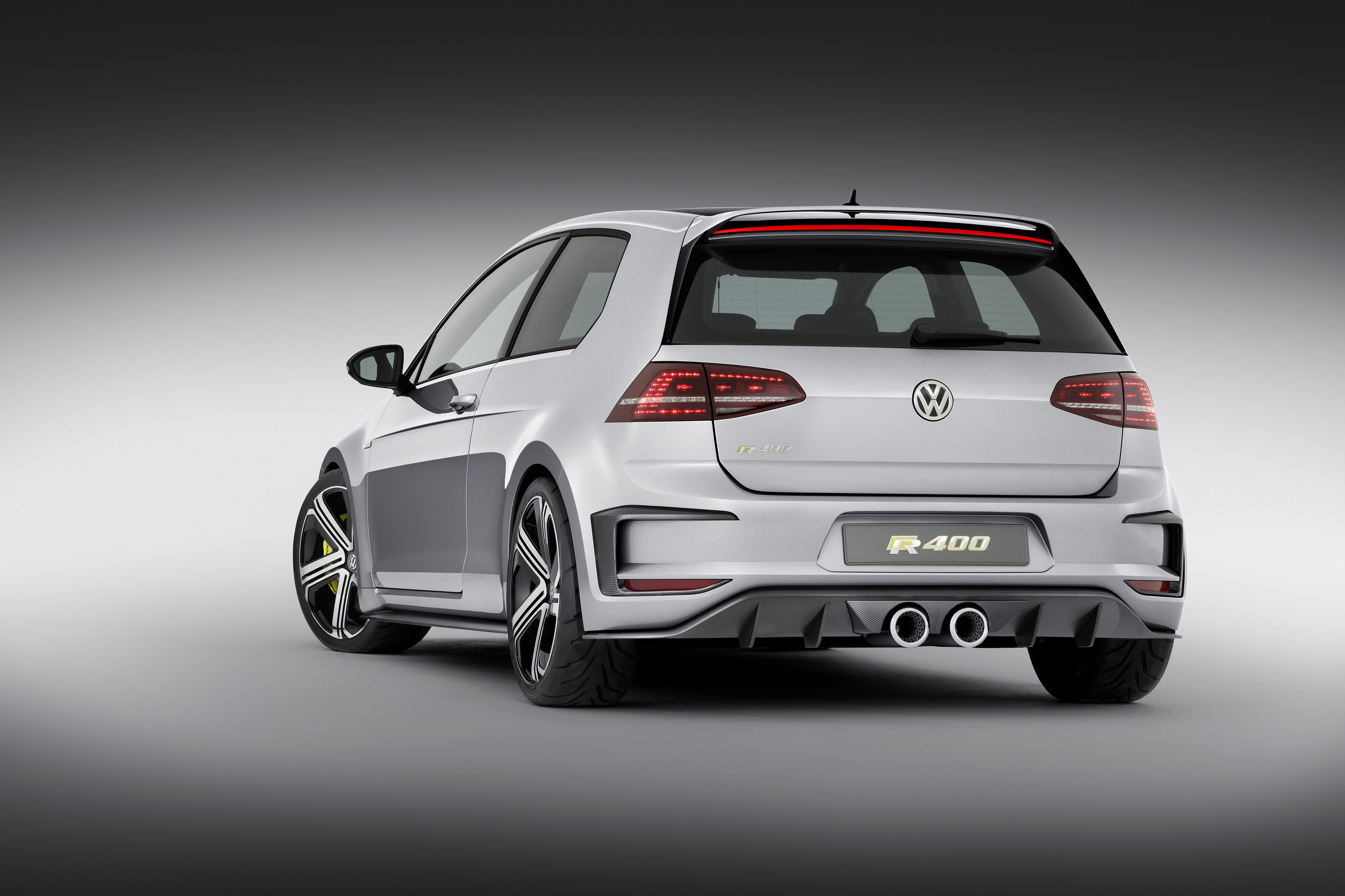 Volkswagen Golf R 400 Concept photo #3