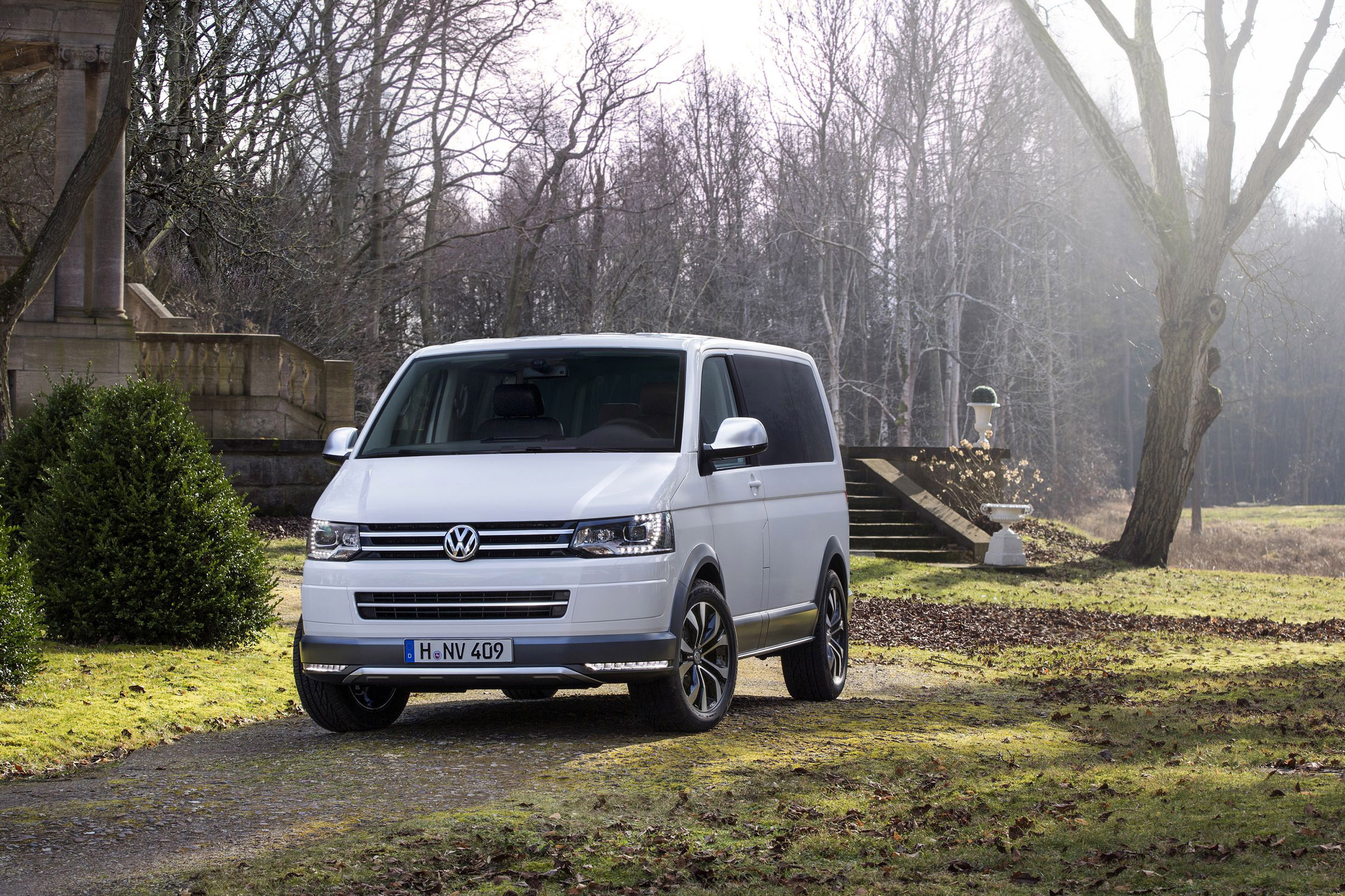 Volkswagen Multivan Alltrack photo #1