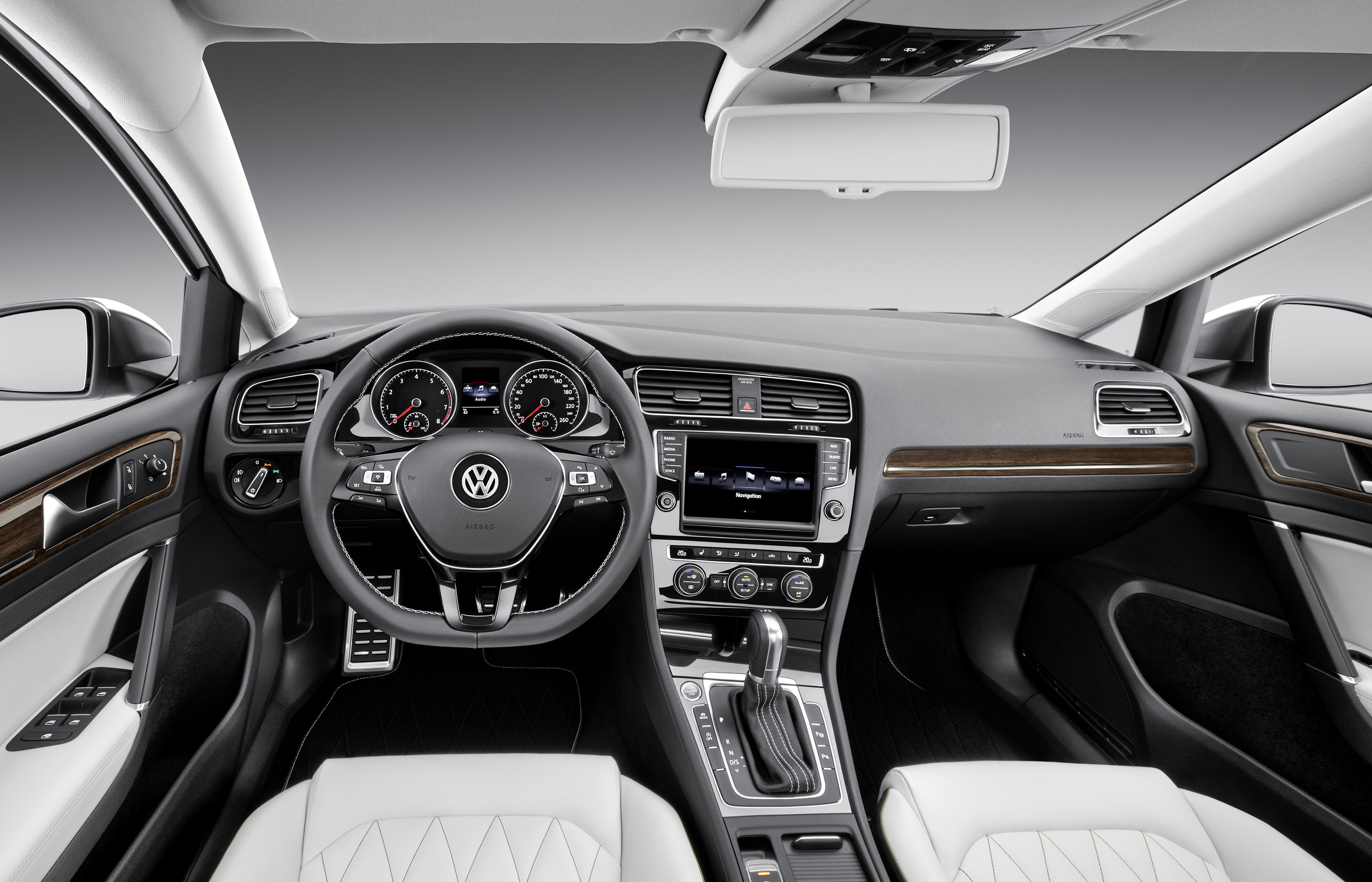 Volkswagen New Midsize Coupe Concept photo #9