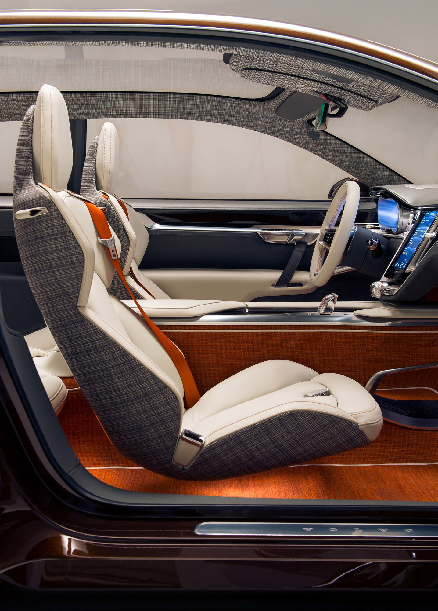 Volvo Estate Concept photo #47