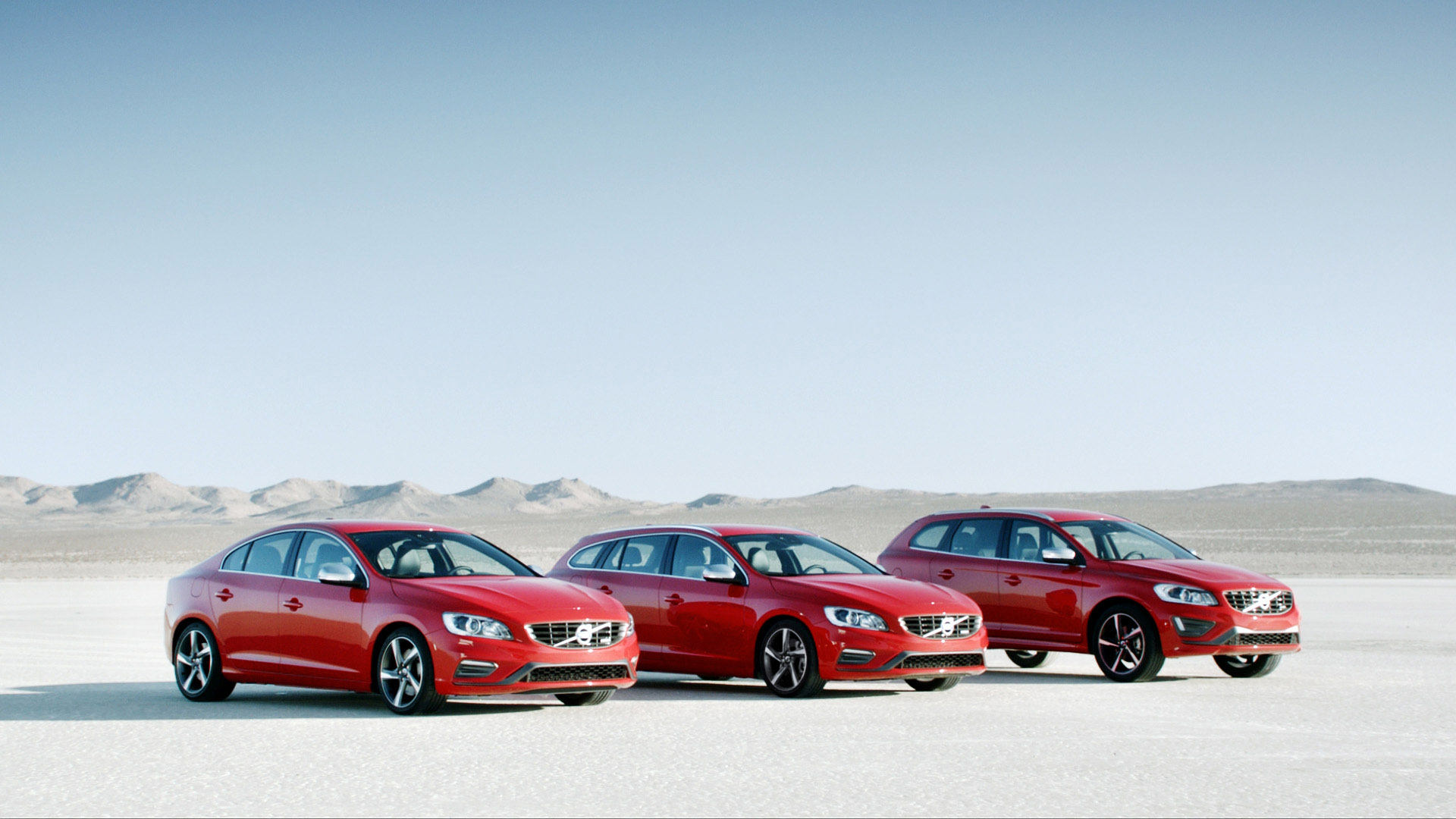 Volvo V60 R-Design photo #2