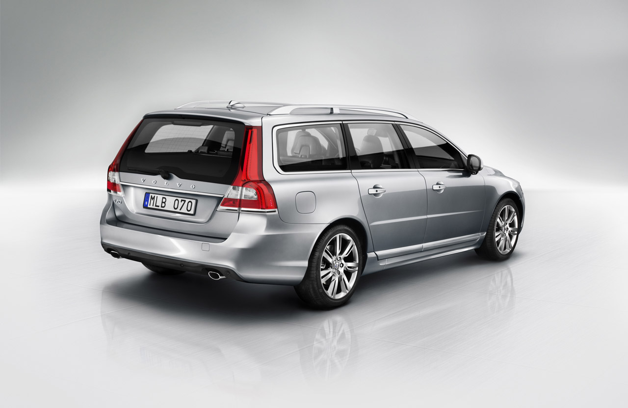 2014 Volvo V70 HD Pictures