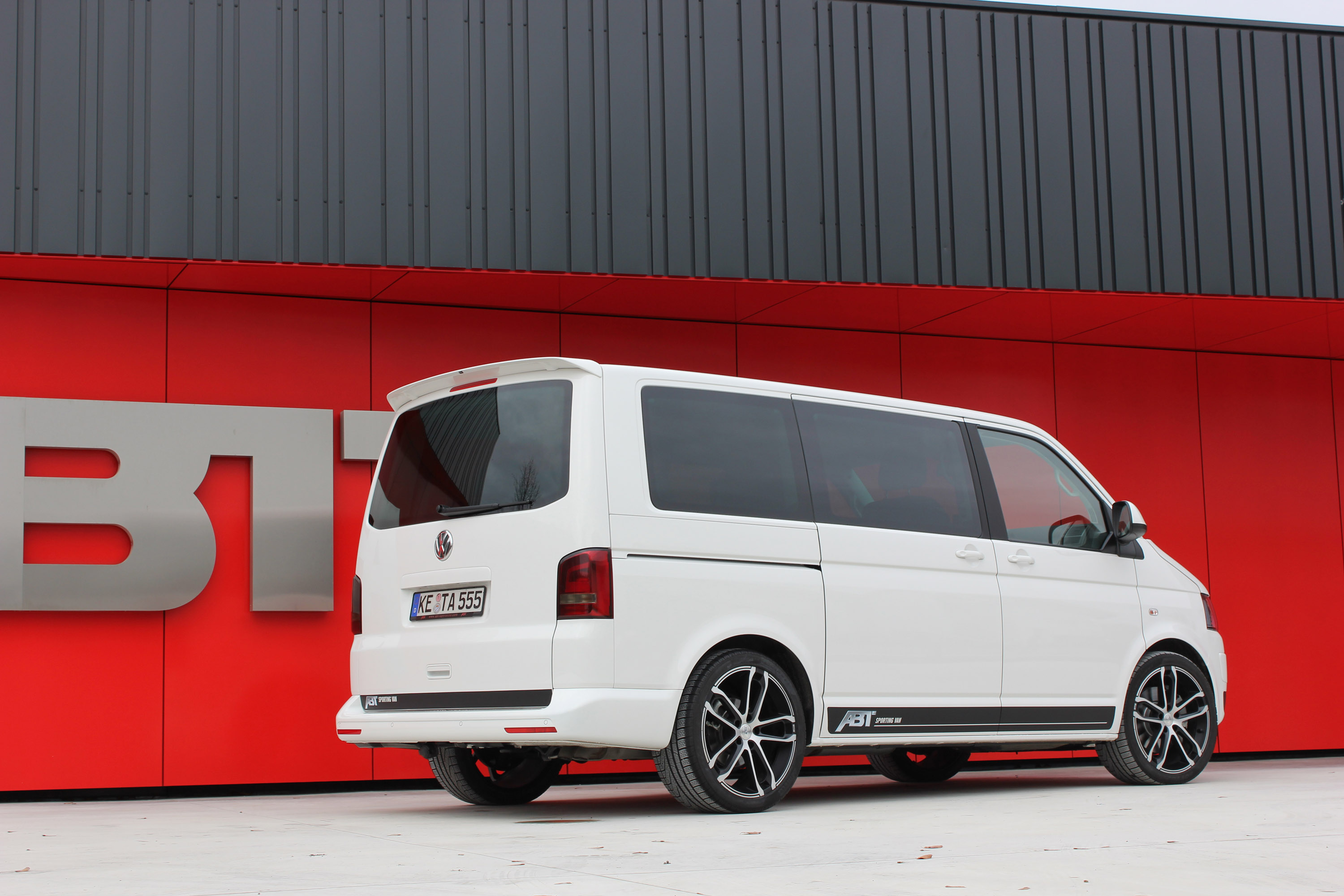 ABT Volkswagen T5 Sporting Van photo #3