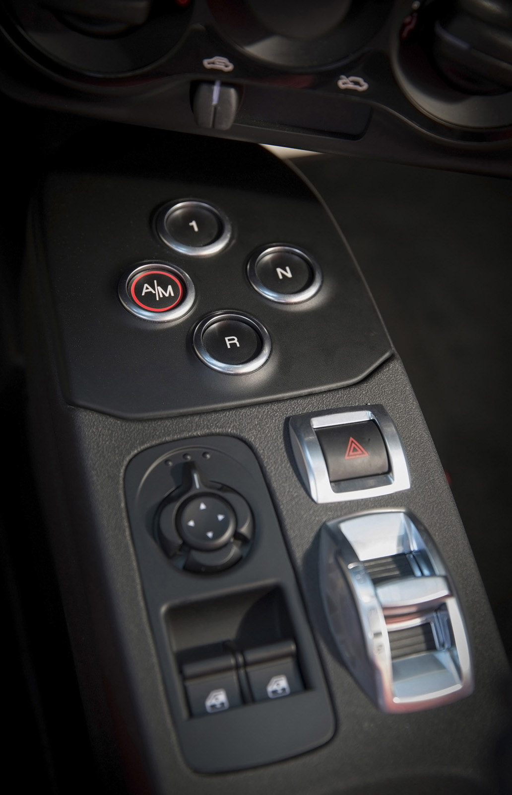 Alfa Romeo 4C Coupe US-Version photo #95
