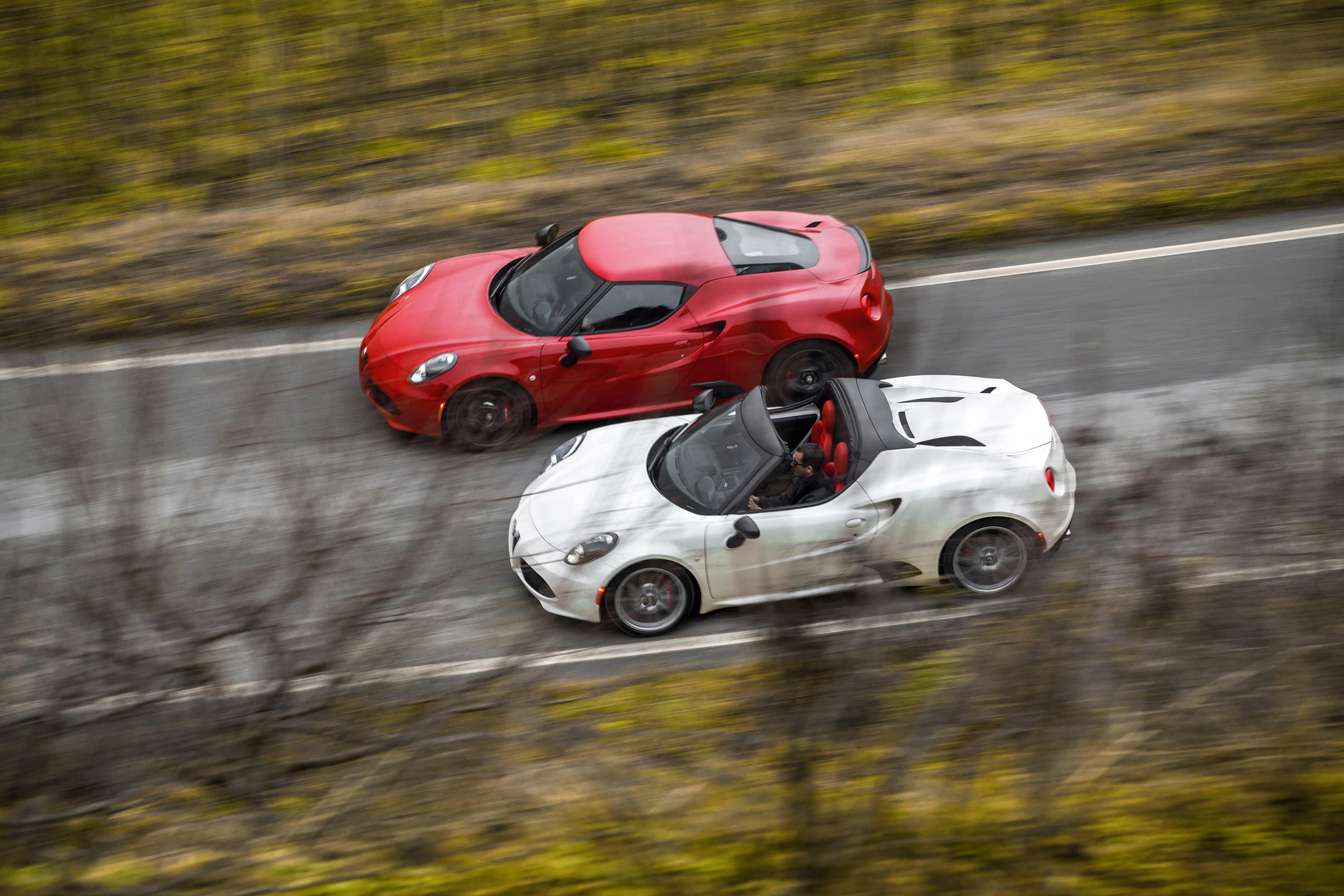 Alfa Romeo 4C Spider photo #43