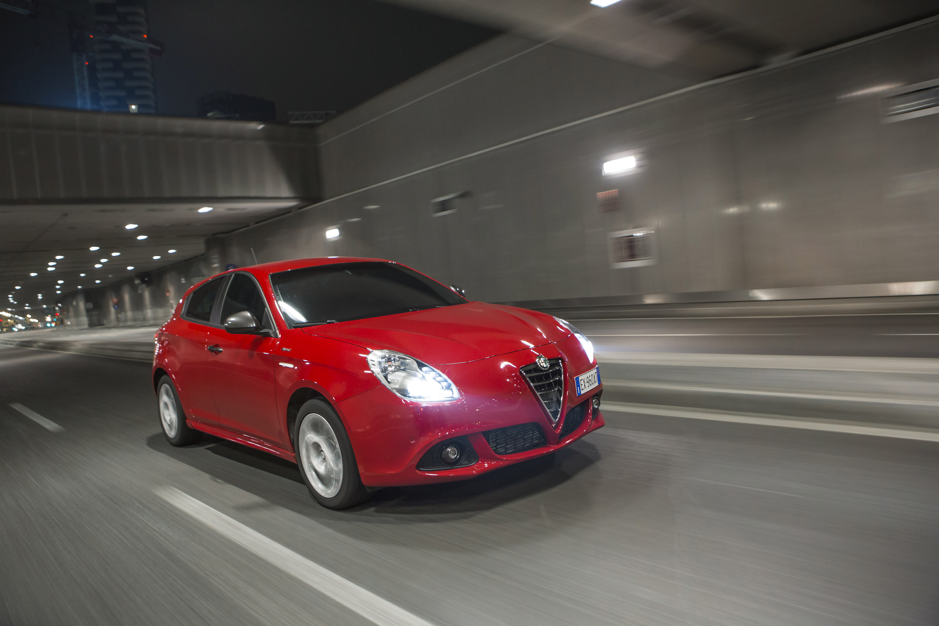 Alfa Romeo Giulietta Sprint photo #16